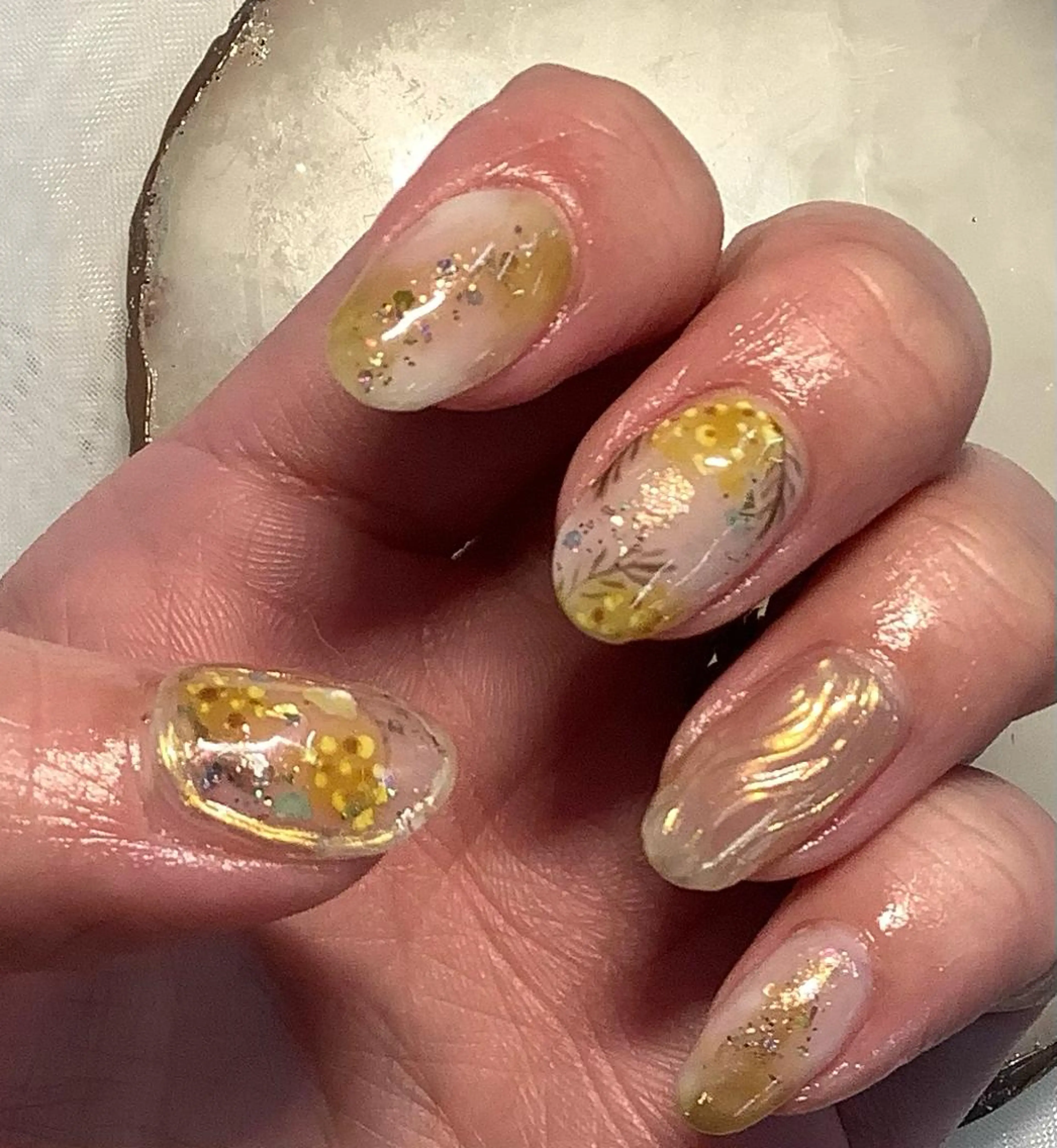 ネイル アートネイル 横尾 麻里のネイルデザイン