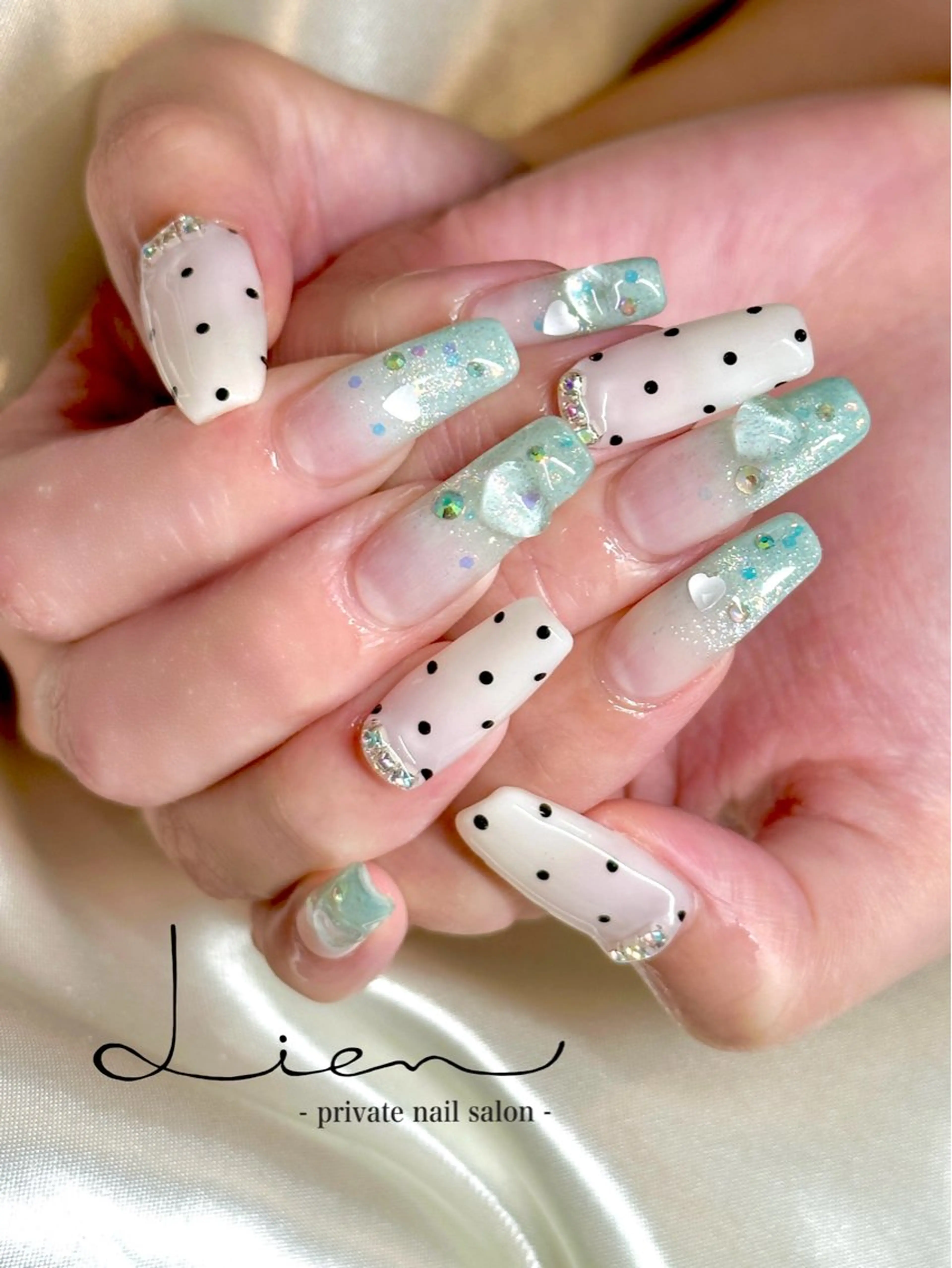 ネイル 韓国ネイル マグネットネイル ワンホンネイル ハンドネイル Lien 【リアン】北堀江のネイルデザイン