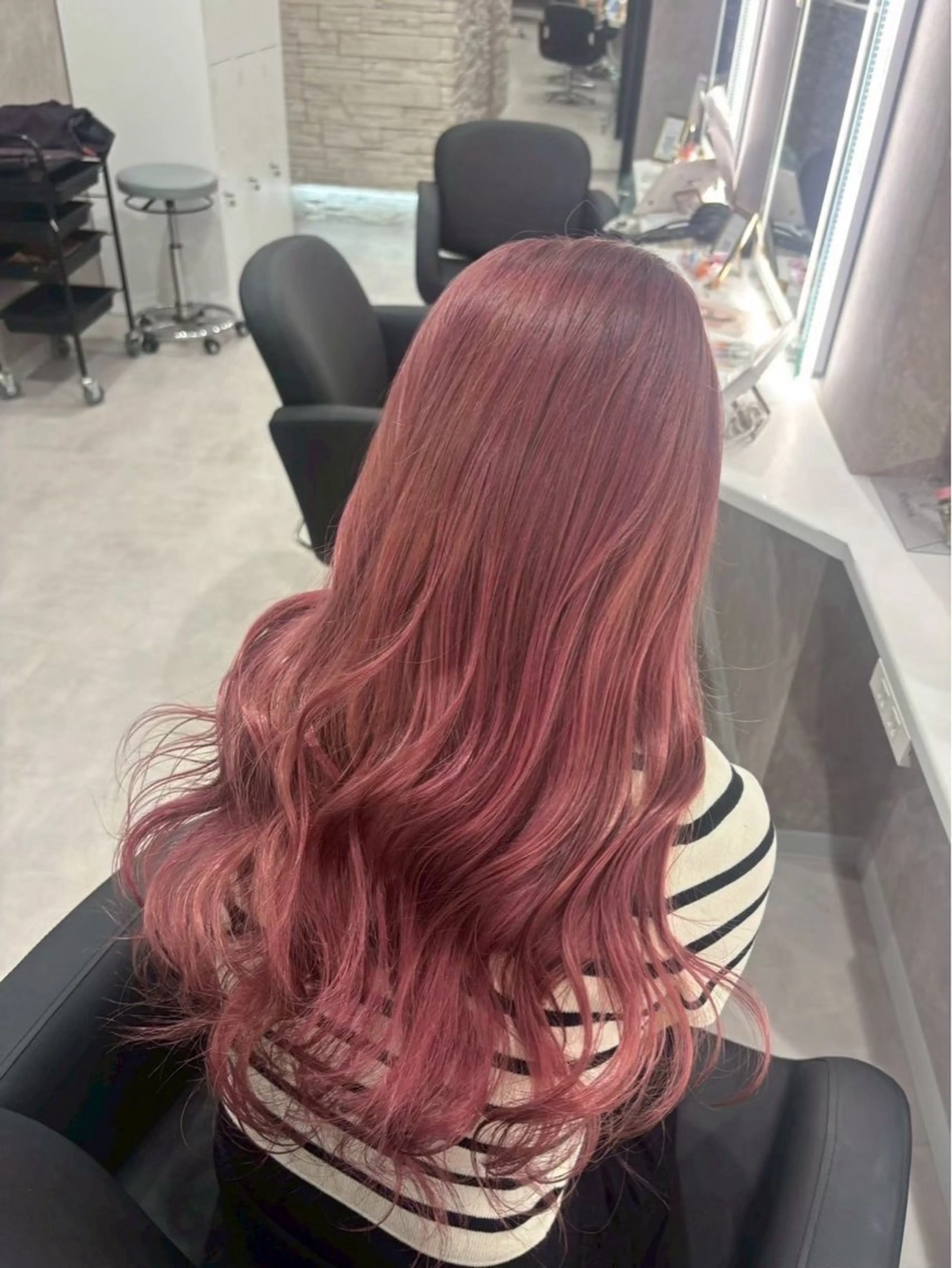 カラー ヘアカラー トリートメント 🎀pink×g irly💗るか🫧のヘアスタイル