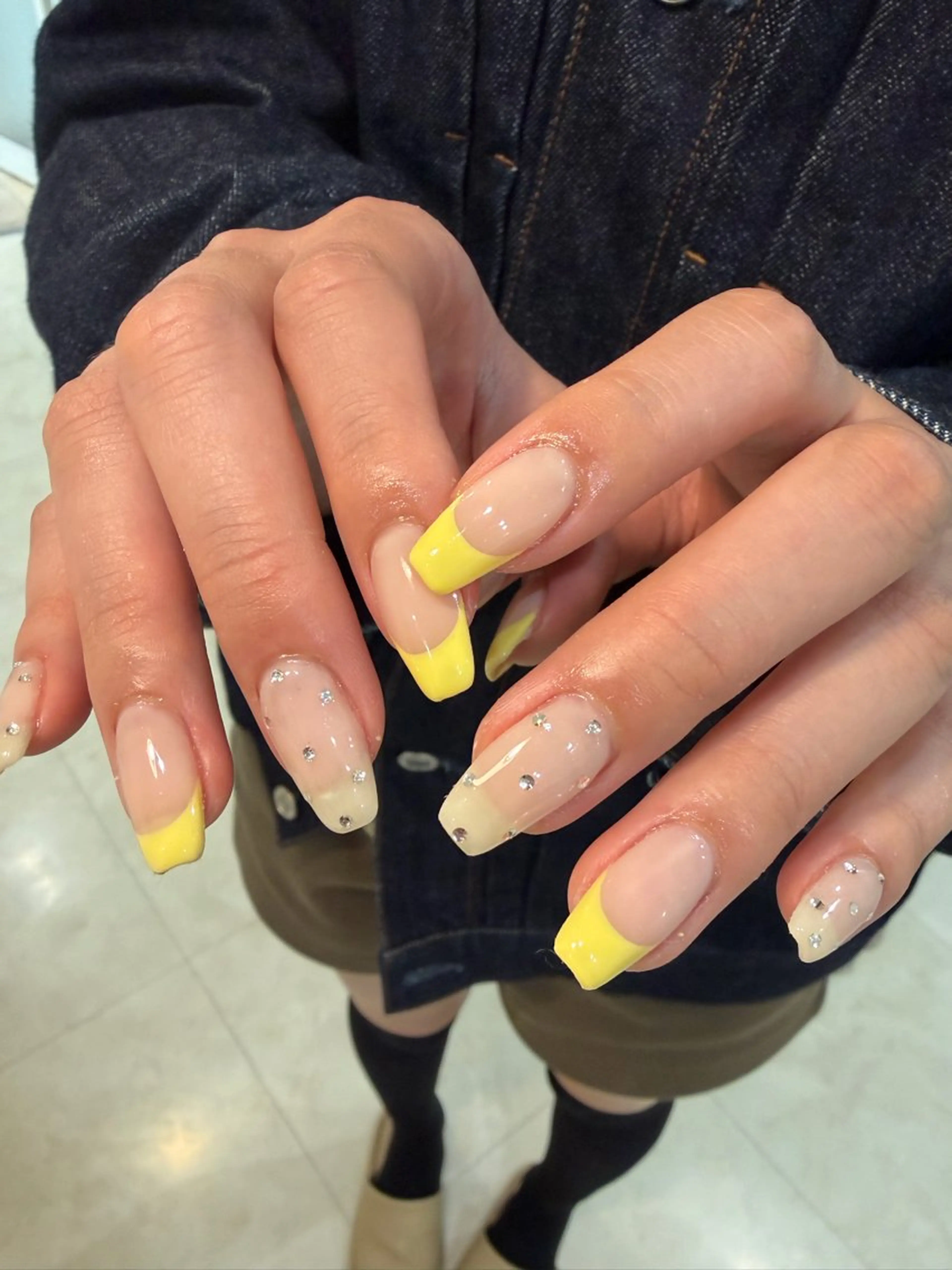 ネイル Salondevi2 isanaのネイルデザイン