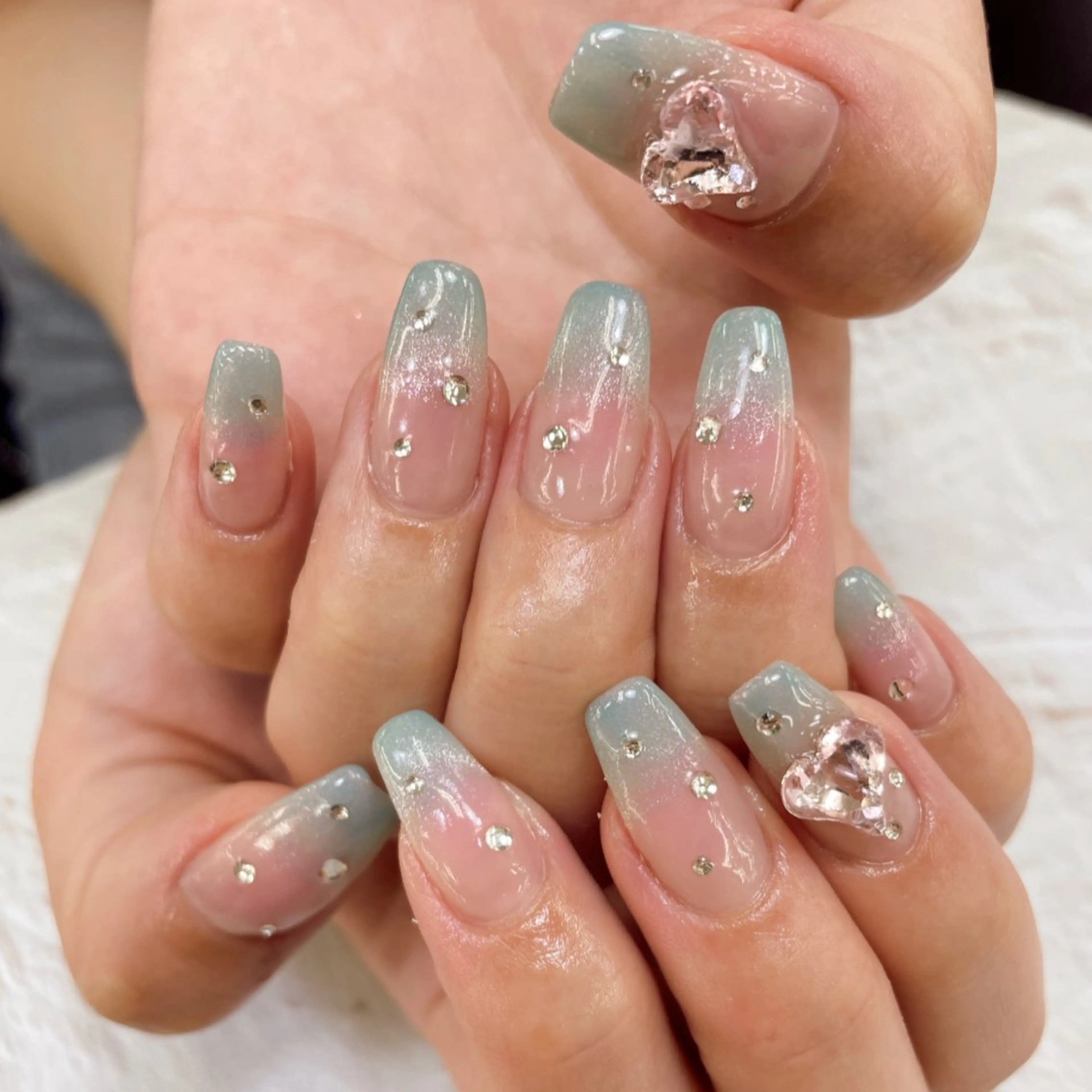 ネイル チークネイル マグネットネイル NAIL MOONのネイルデザイン
