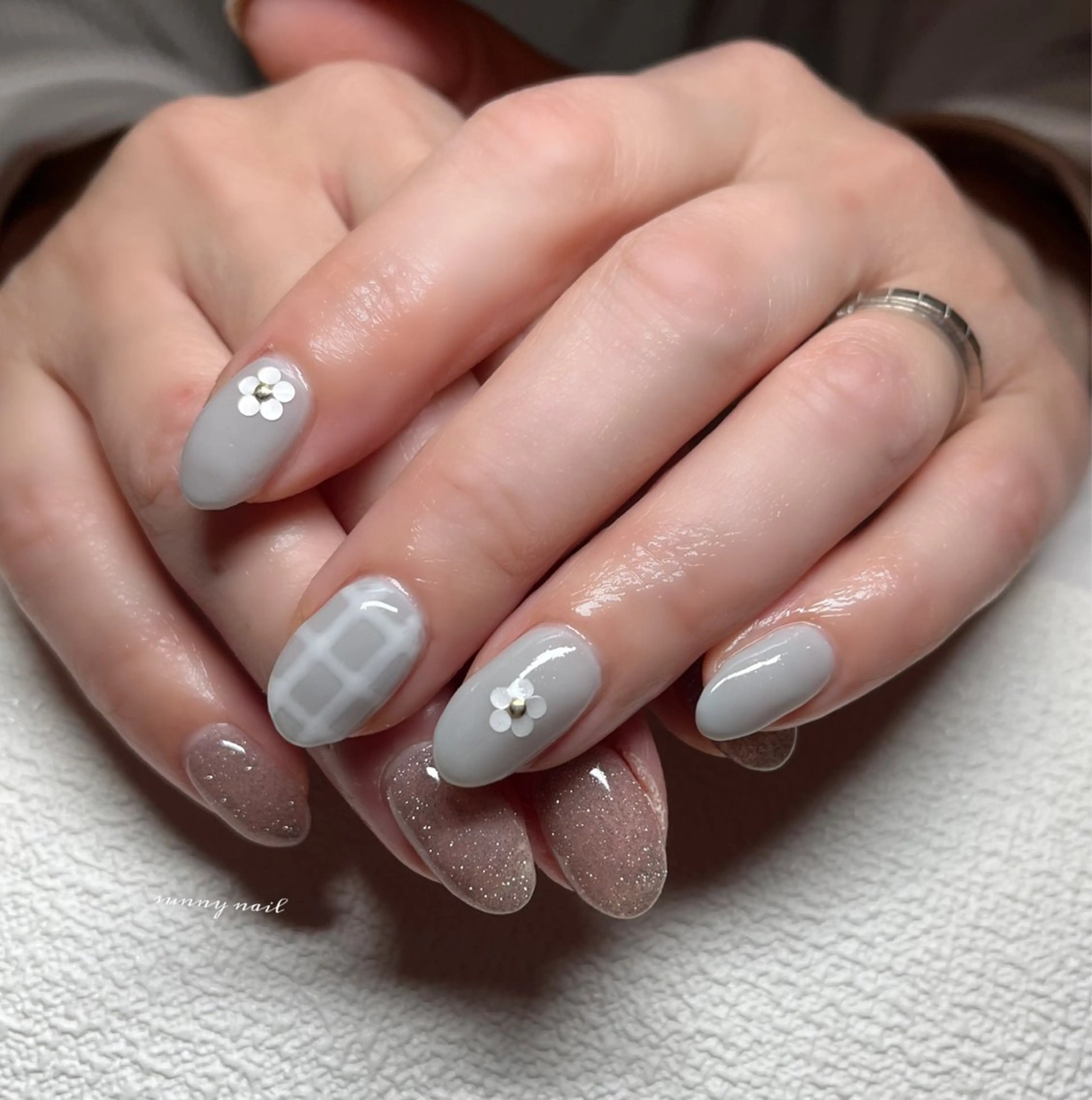 ネイル ジェルネイル パラジェル 春ネイル sunny nailのネイルデザイン