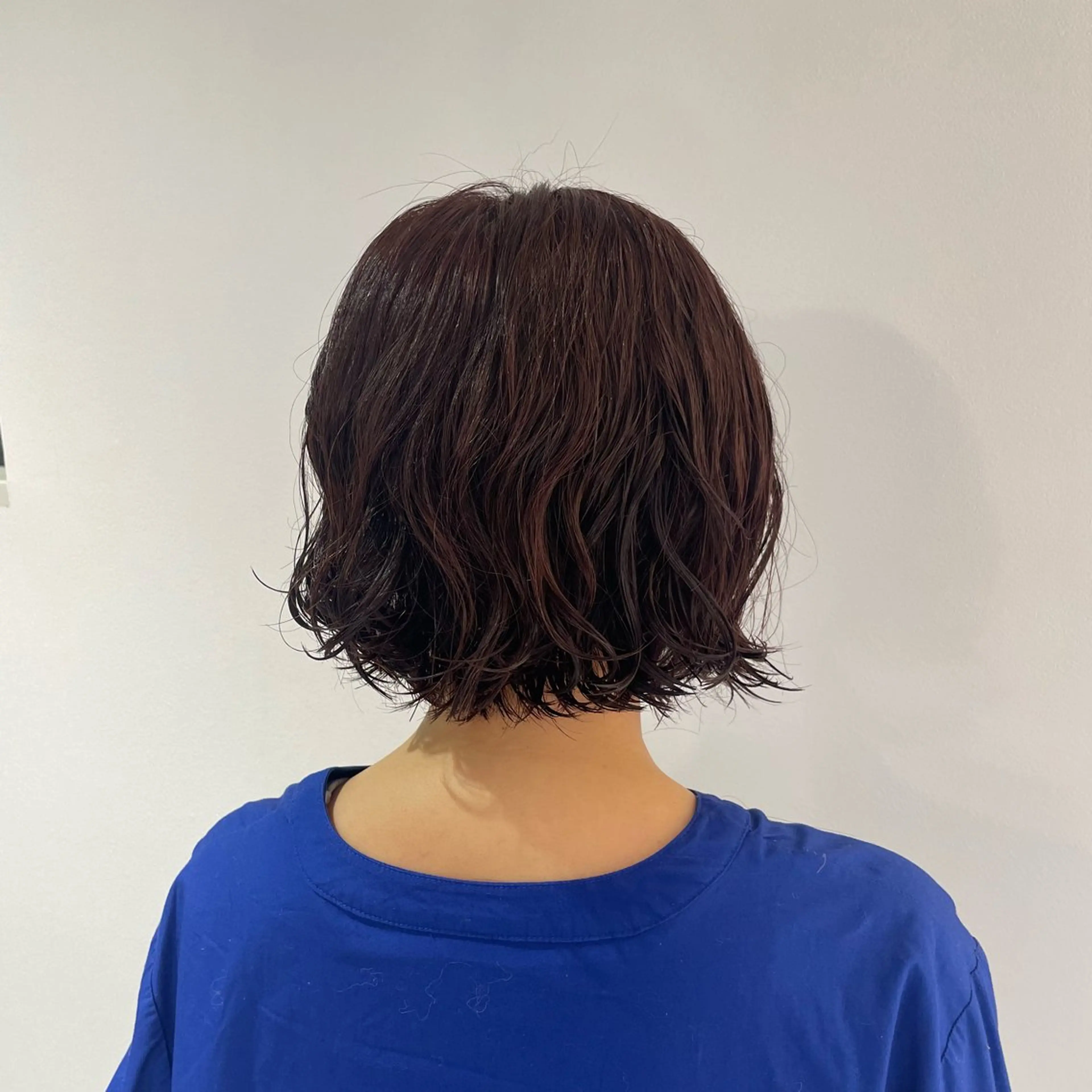 ショート ヘアカラー ボブ／ブリーチカラー ／ゆづき🌟のヘアスタイル