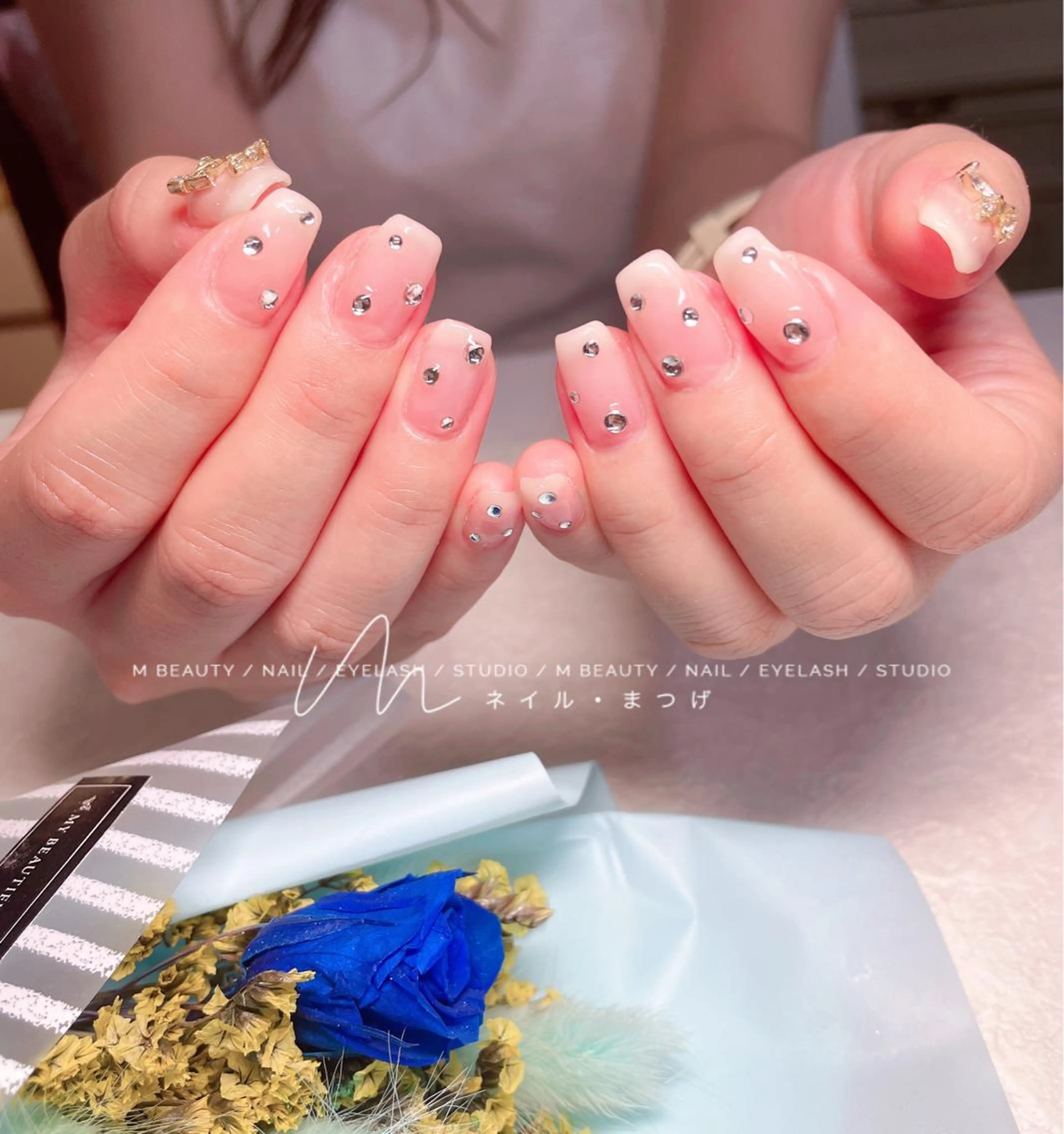 ネイル M🌷nail 長さだし専門店のネイルデザイン