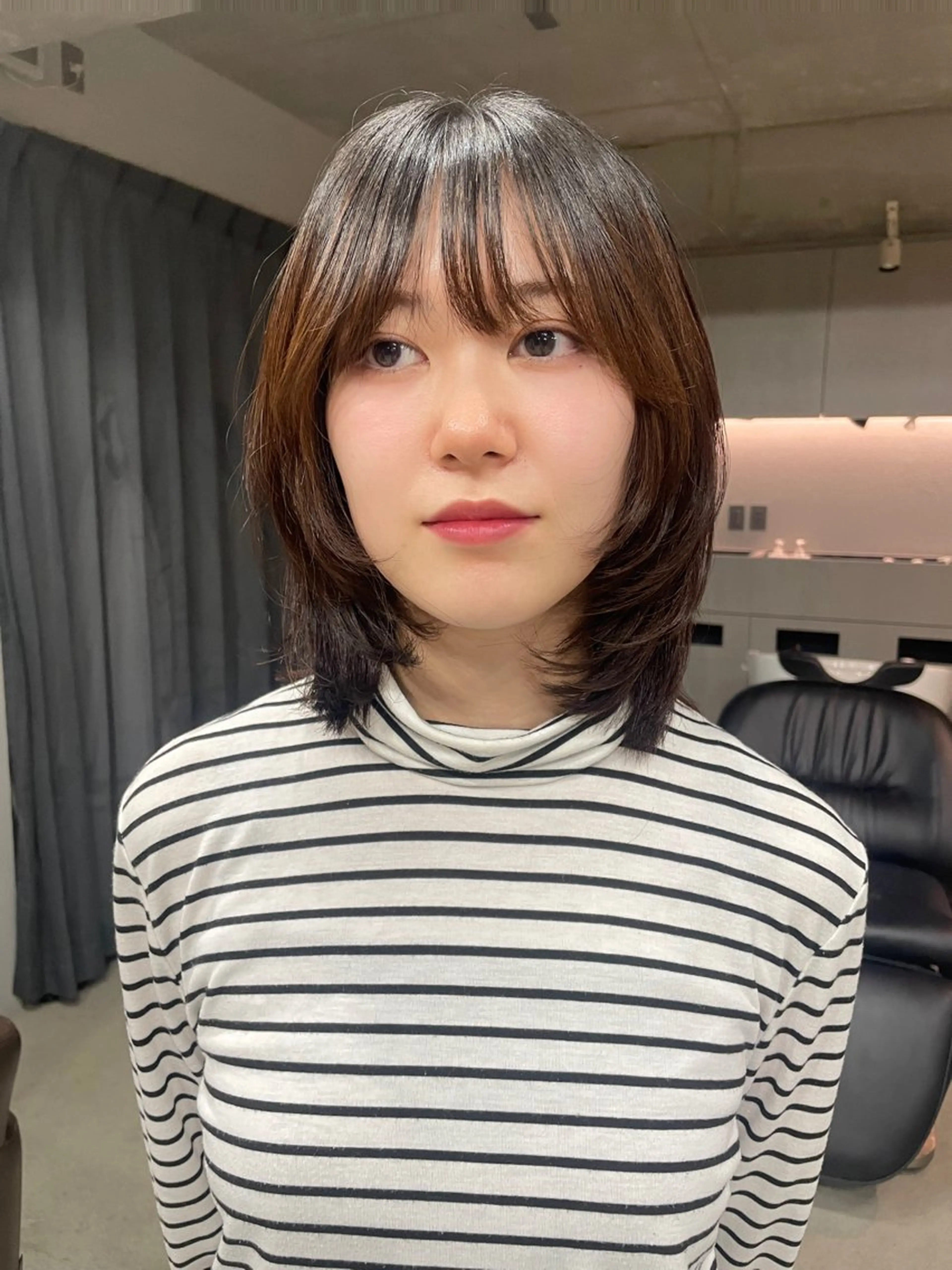 ミディアム カラー カット ヘアカラー トリートメント 表参道/赤み無し 透明感 colorのヘアスタイル