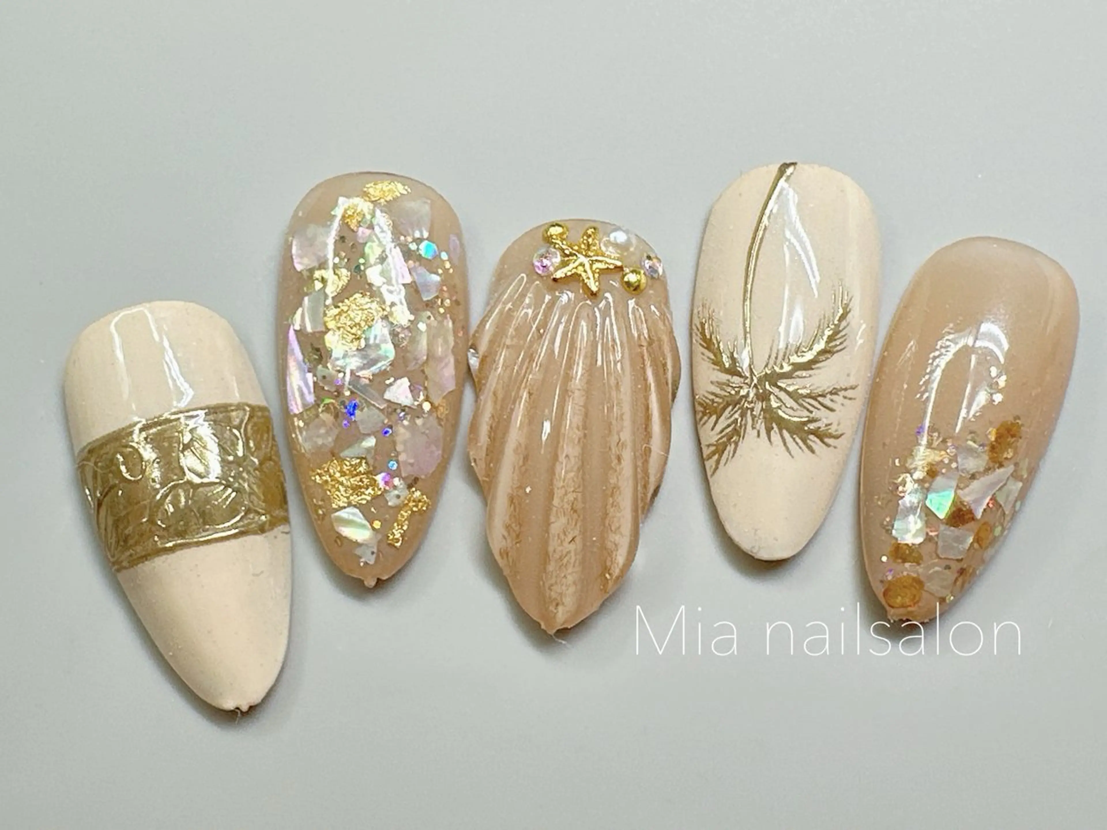 ネイル ハンドネイル Mia 自宅ネイルサロンのネイルデザイン