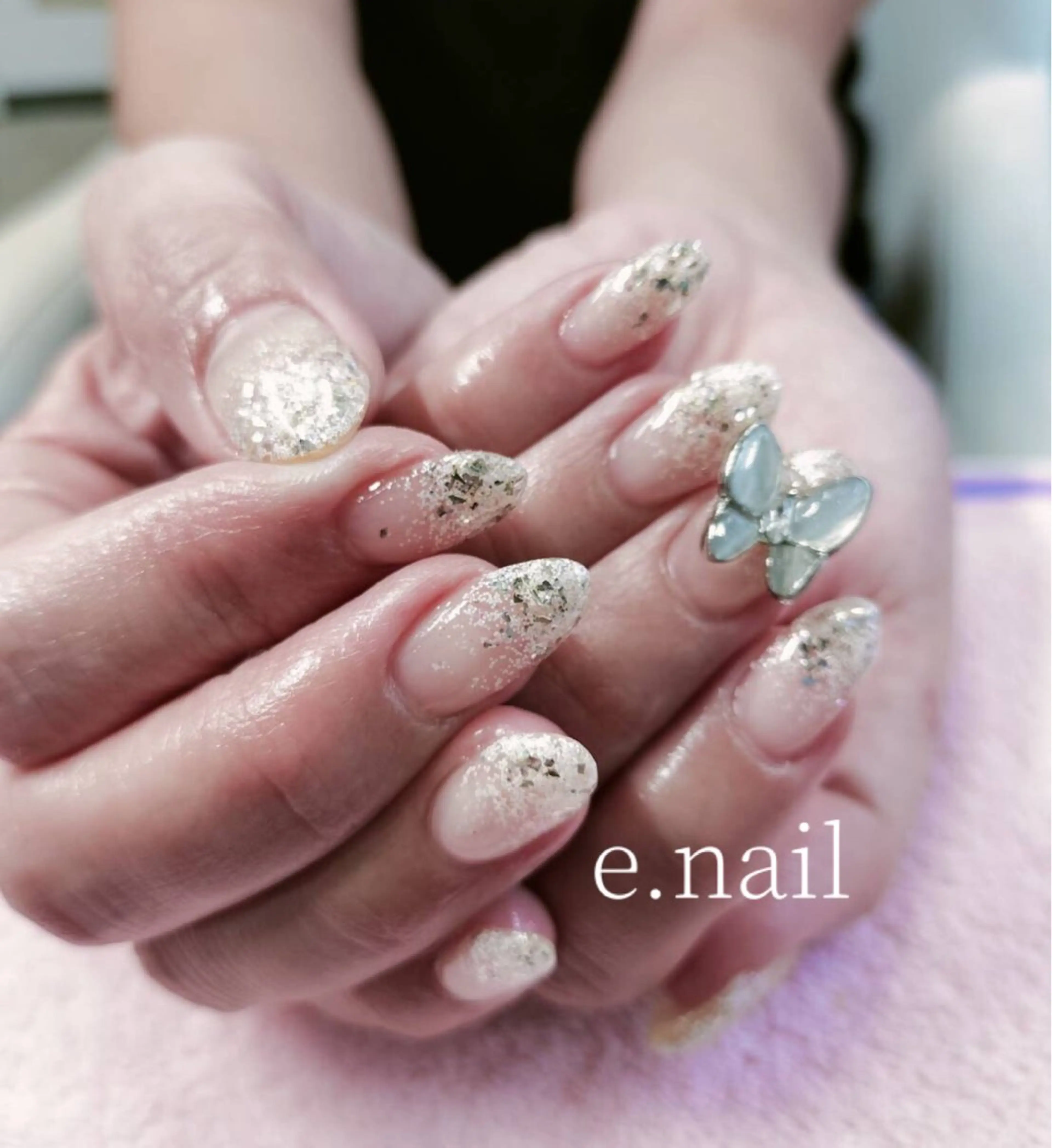 ネイル e.nail所属・和賀井 恵理のネイルデザイン