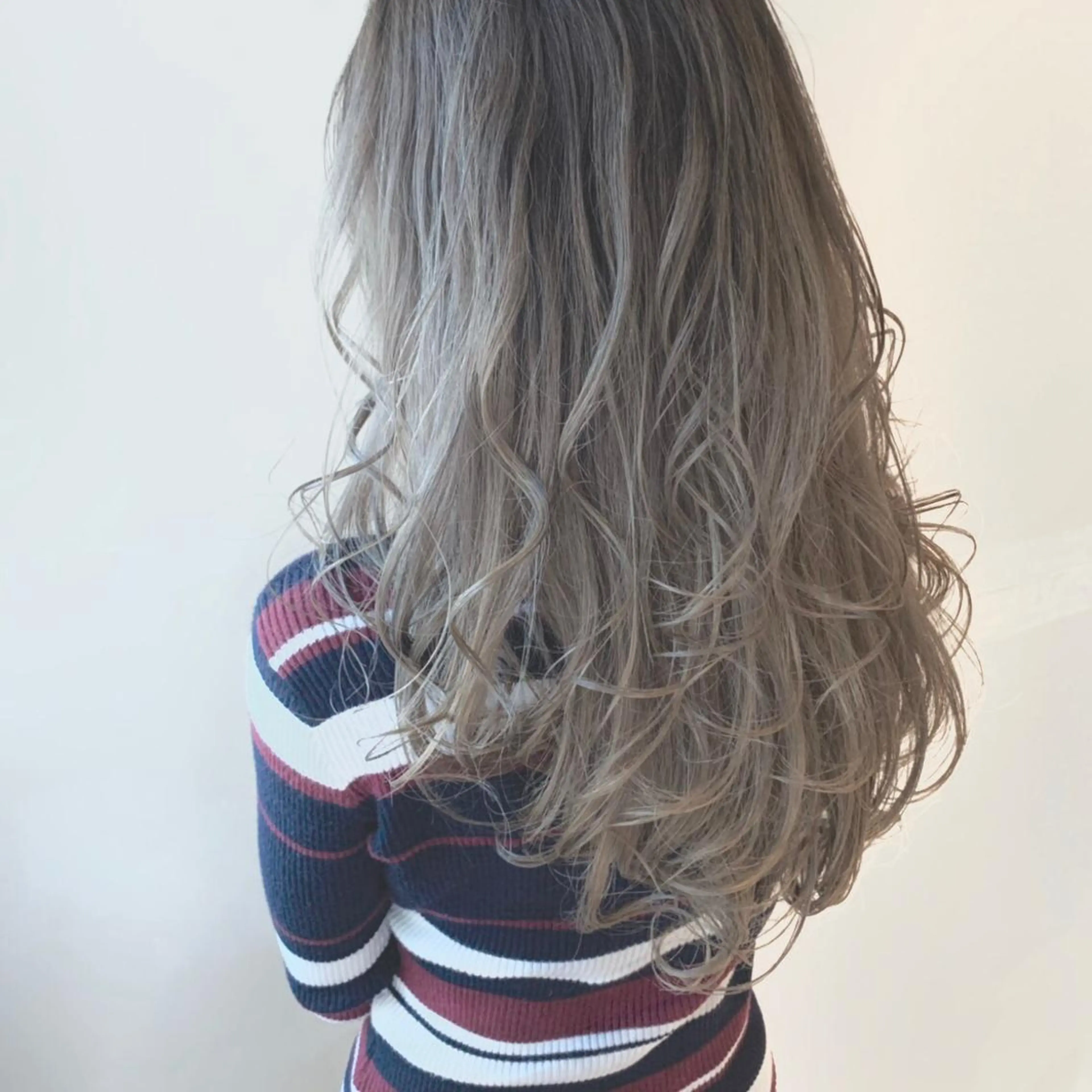 ロング カラー ヘアカラー トリートメント ヘアセット 髪質改善/艶髪 🫧高橋湧也のヘアスタイル