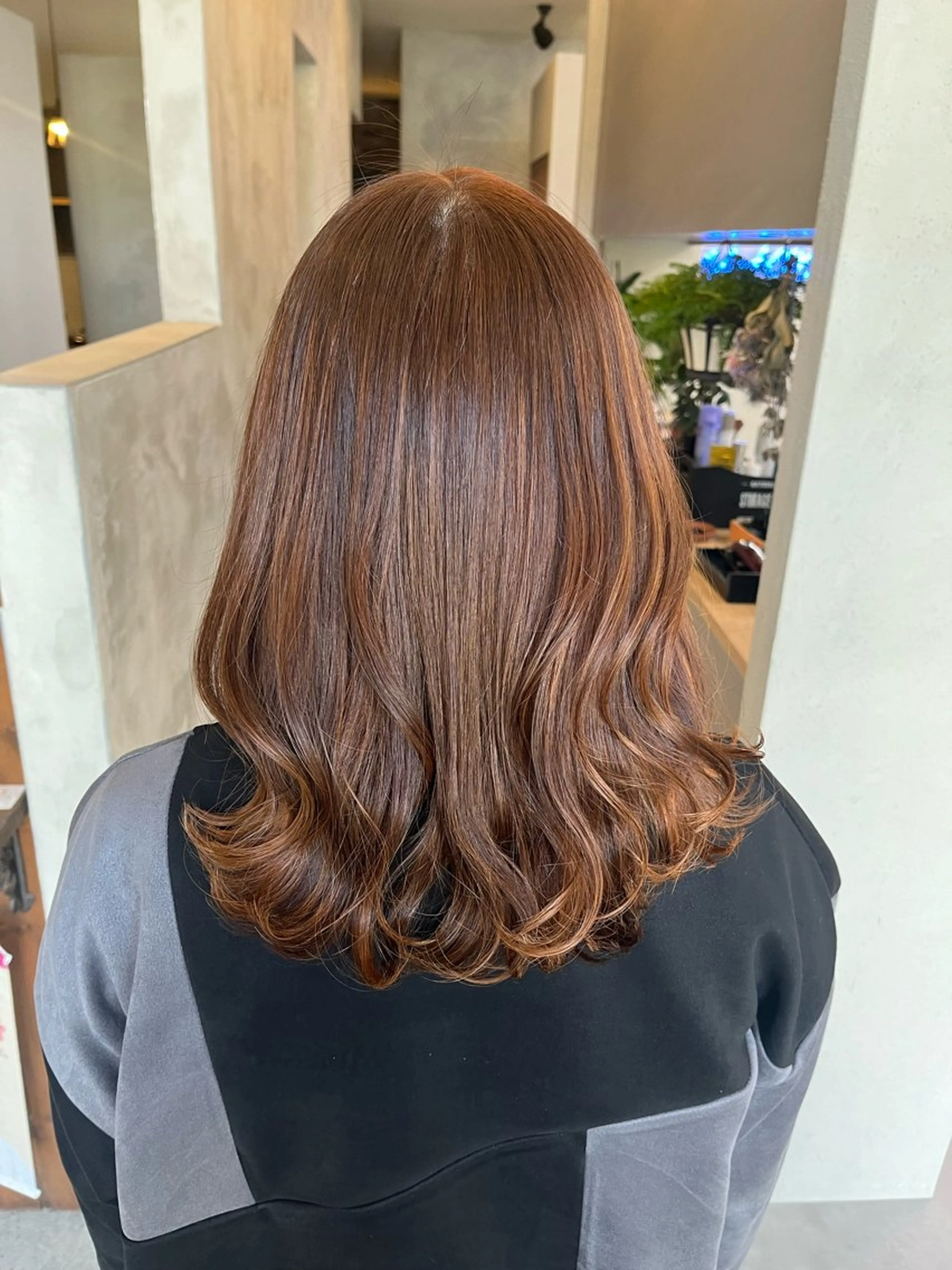 ミディアム カラー カット ヘアカラー トリートメント Salon de  COCO所属・Yuka /ツヤカラー✨のヘアスタイル