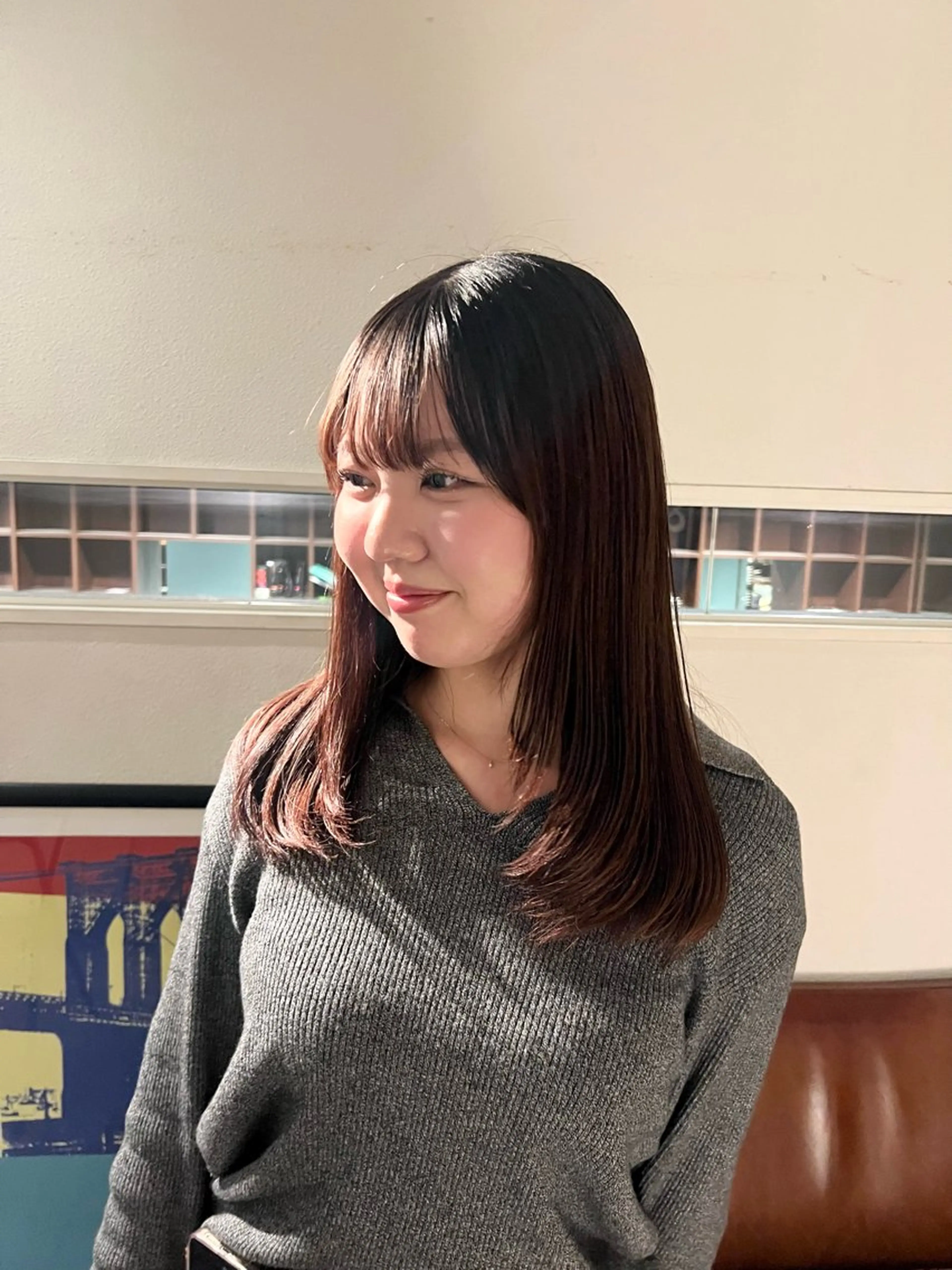 ミディアム 坂本 鈴のヘアスタイル