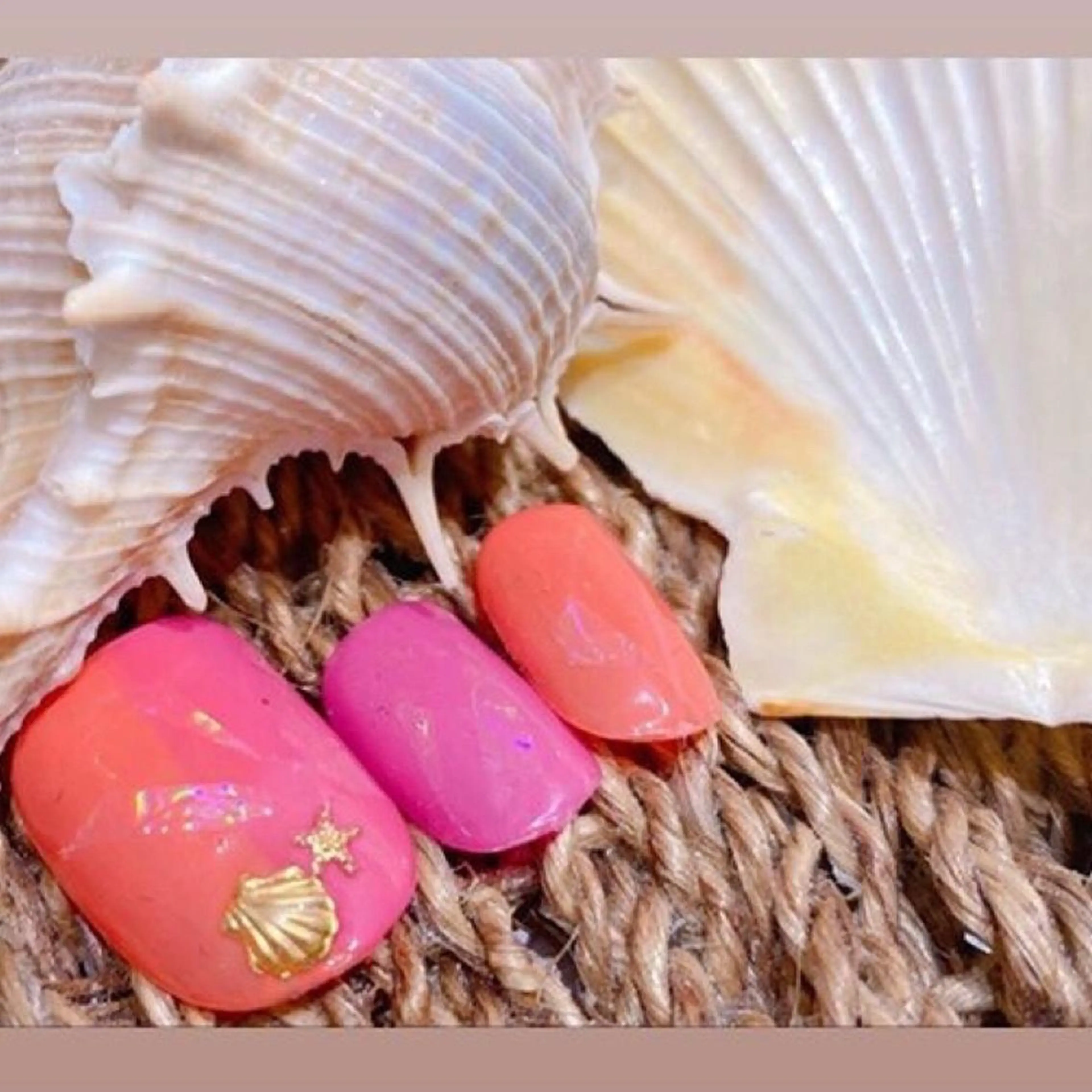 ネイル 練馬駅近ネイルラニ 不細工爪90分で美爪のネイルデザイン