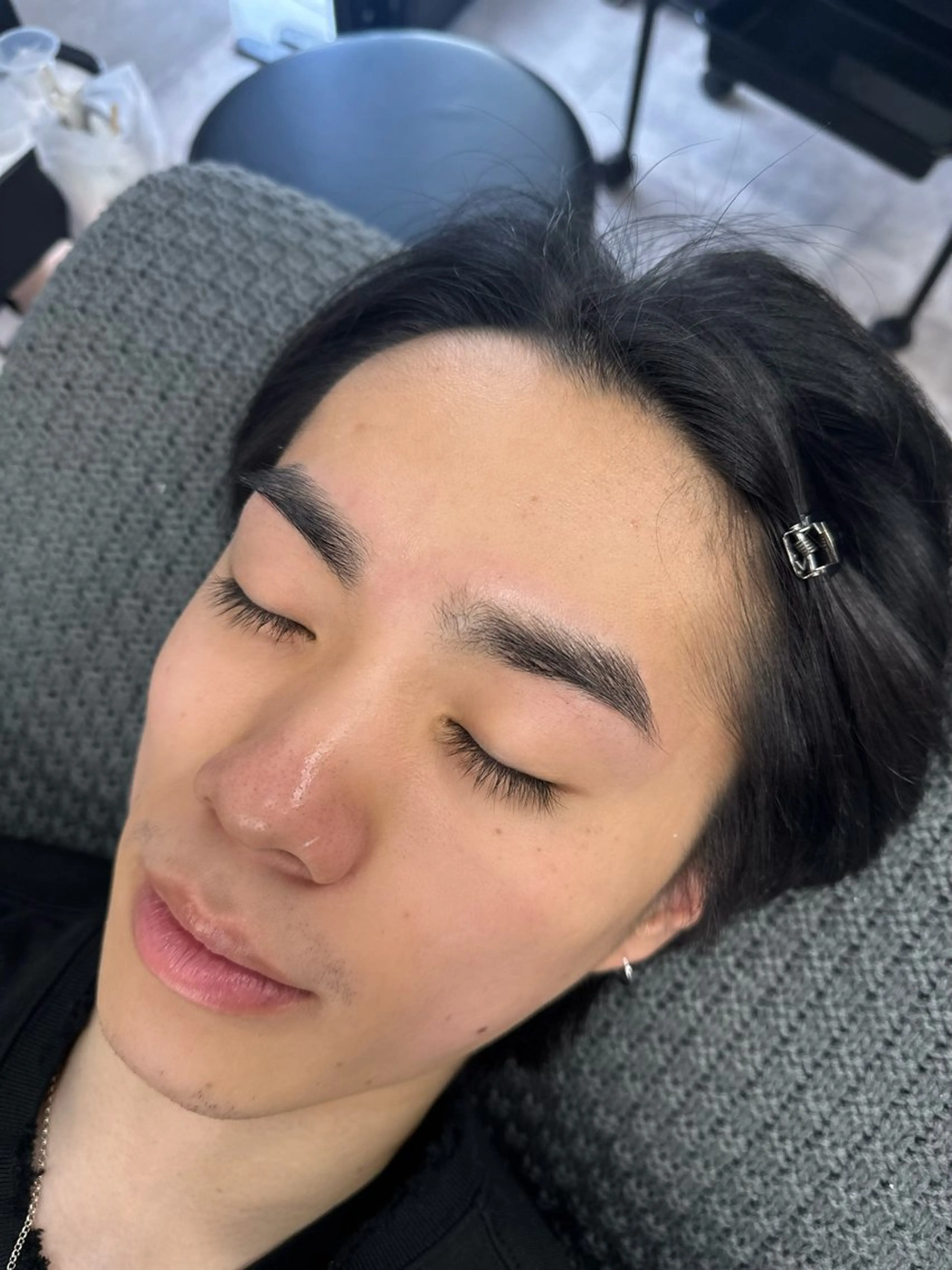 アイブロウ ARCHE-OSAKA所属・大阪心斎橋 メンズ眉毛専門の眉毛・アイブロウイメージ