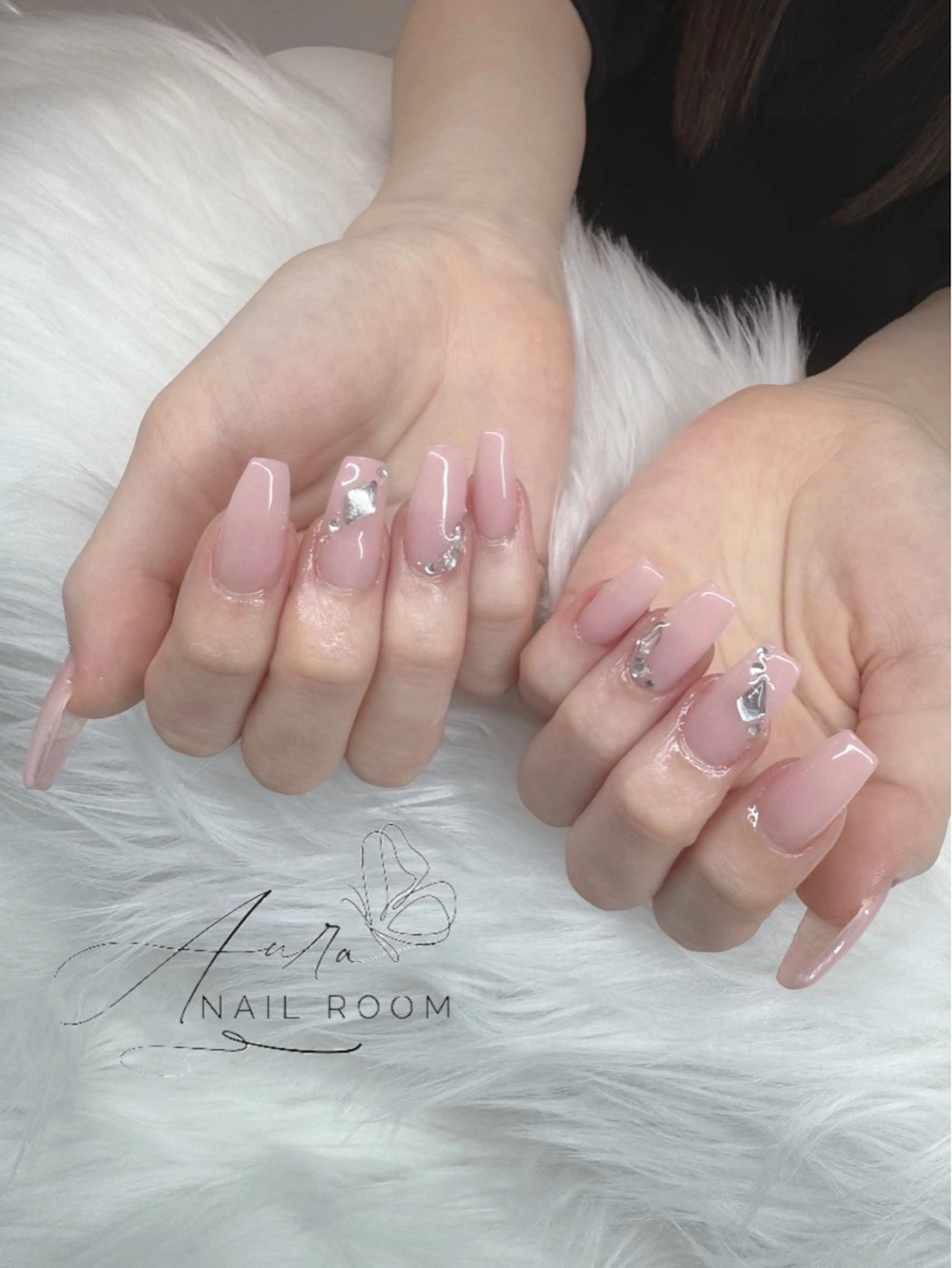 ネイル Aura nail room所属・Lu naのネイルデザイン