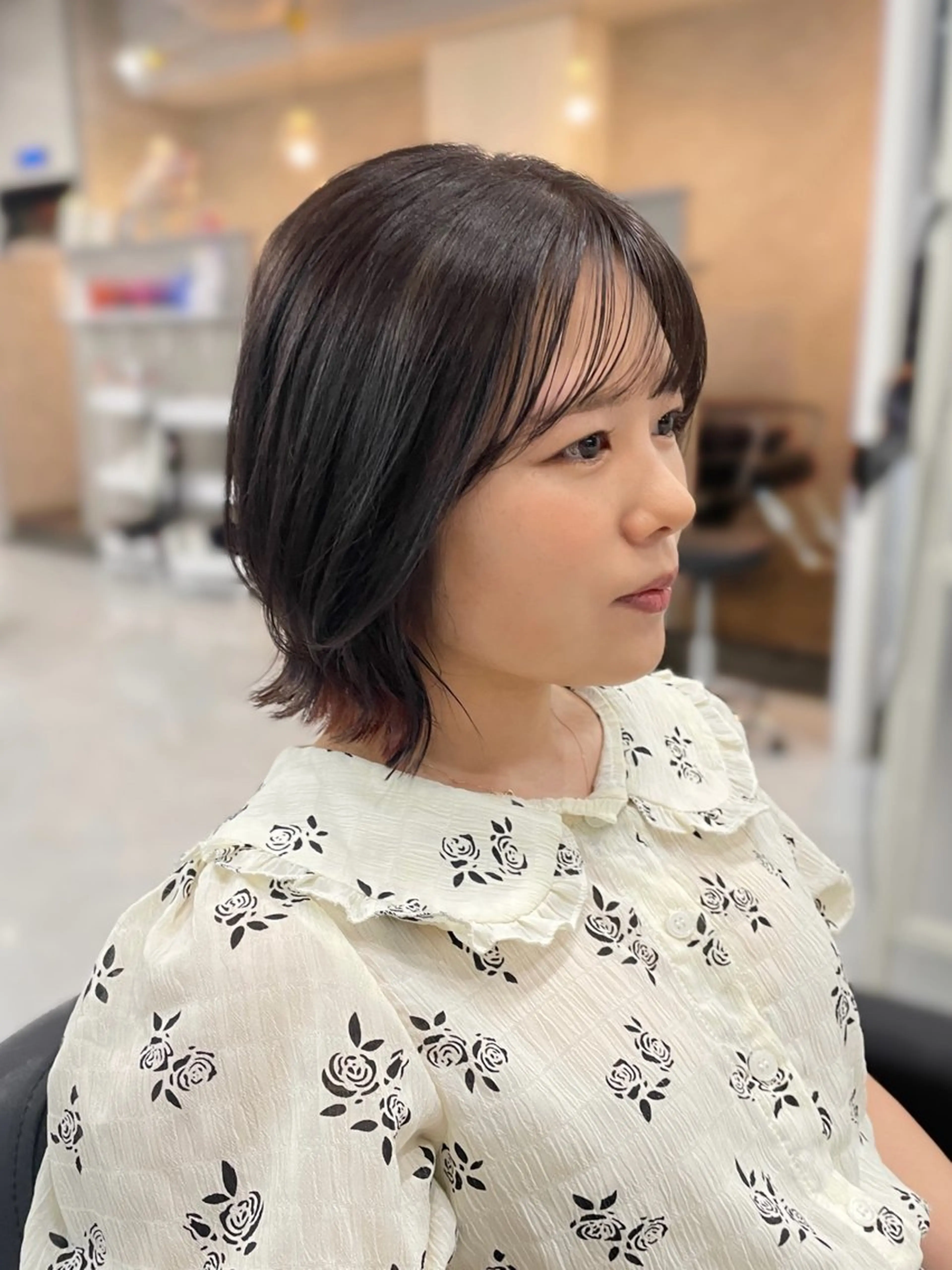 ショート カラー ボブ くびれヘア 顔周りカット Hana ♡ marshu梅田のヘアスタイル