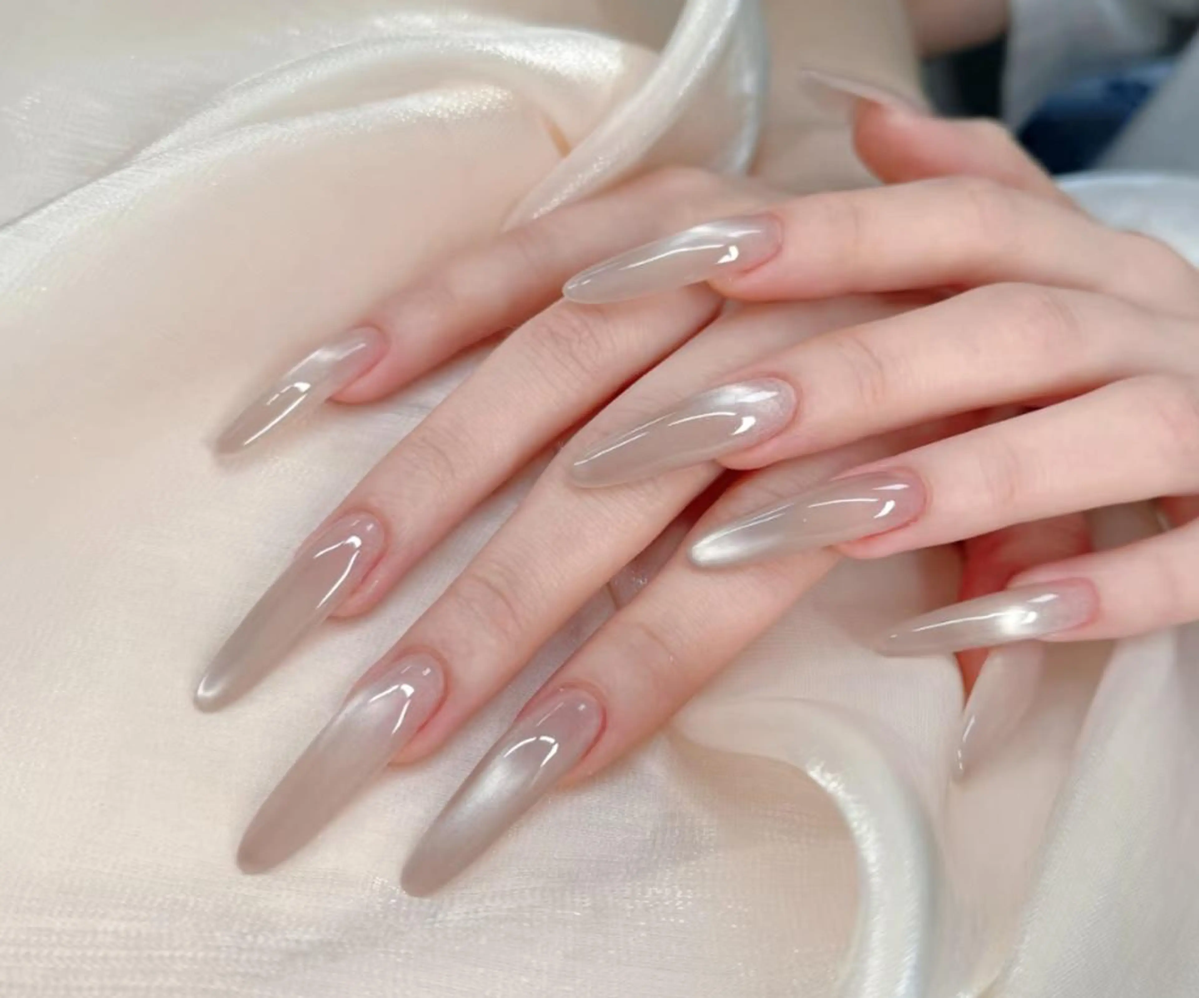 🍄チップ・マグネット・ミラー・オーロラ・ワンカラー2個大きいパーツ無料の写真