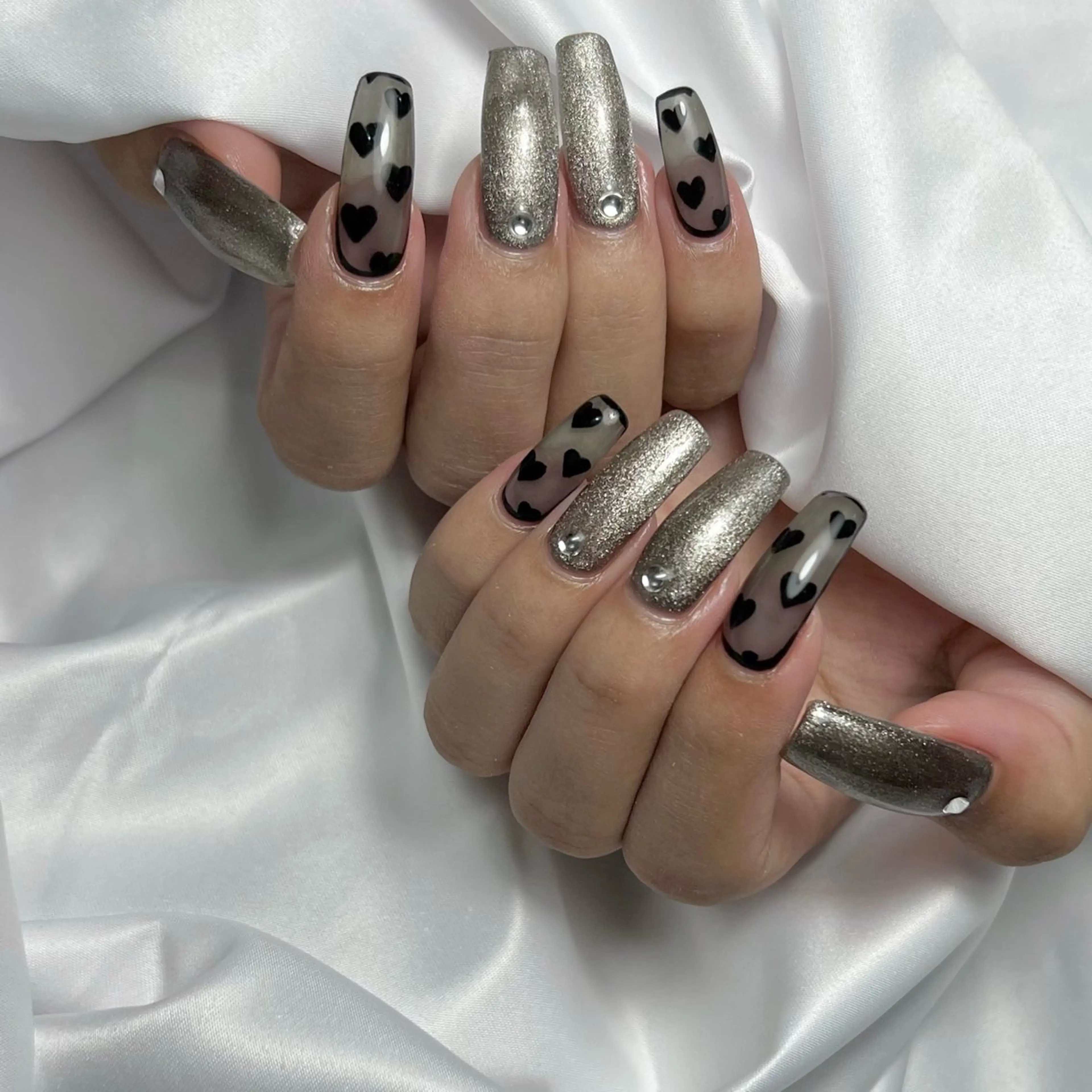 ネイル フットネイル ジェルネイル マグネットネイル ニュアンスネイル ワンカラーネイル Kanna Yuki カンナユキのネイルデザイン