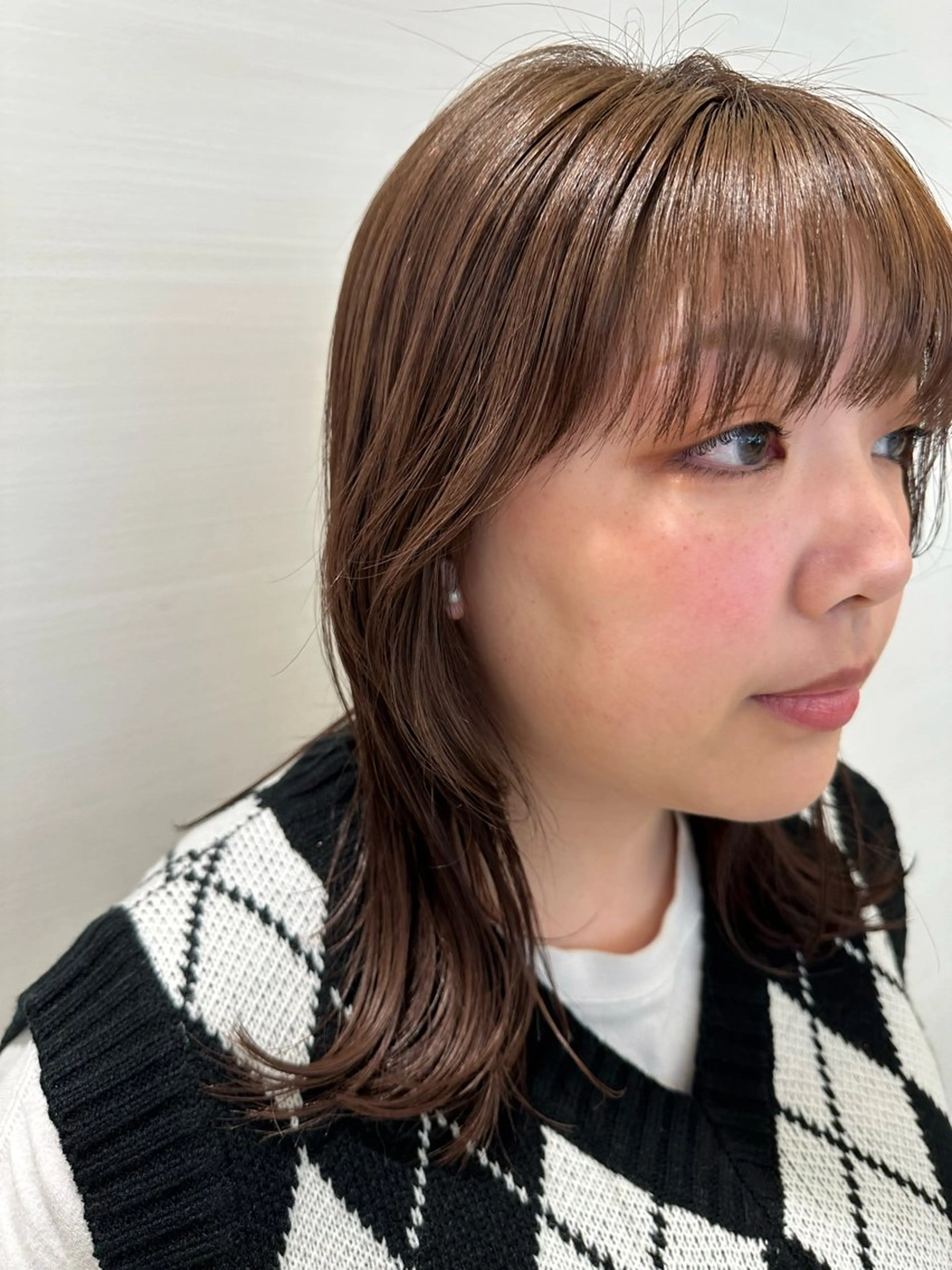ミディアム くびれヘア 顔周りカット レイヤーカット 小顔カット MODE K's eau松下仁美のヘアスタイル