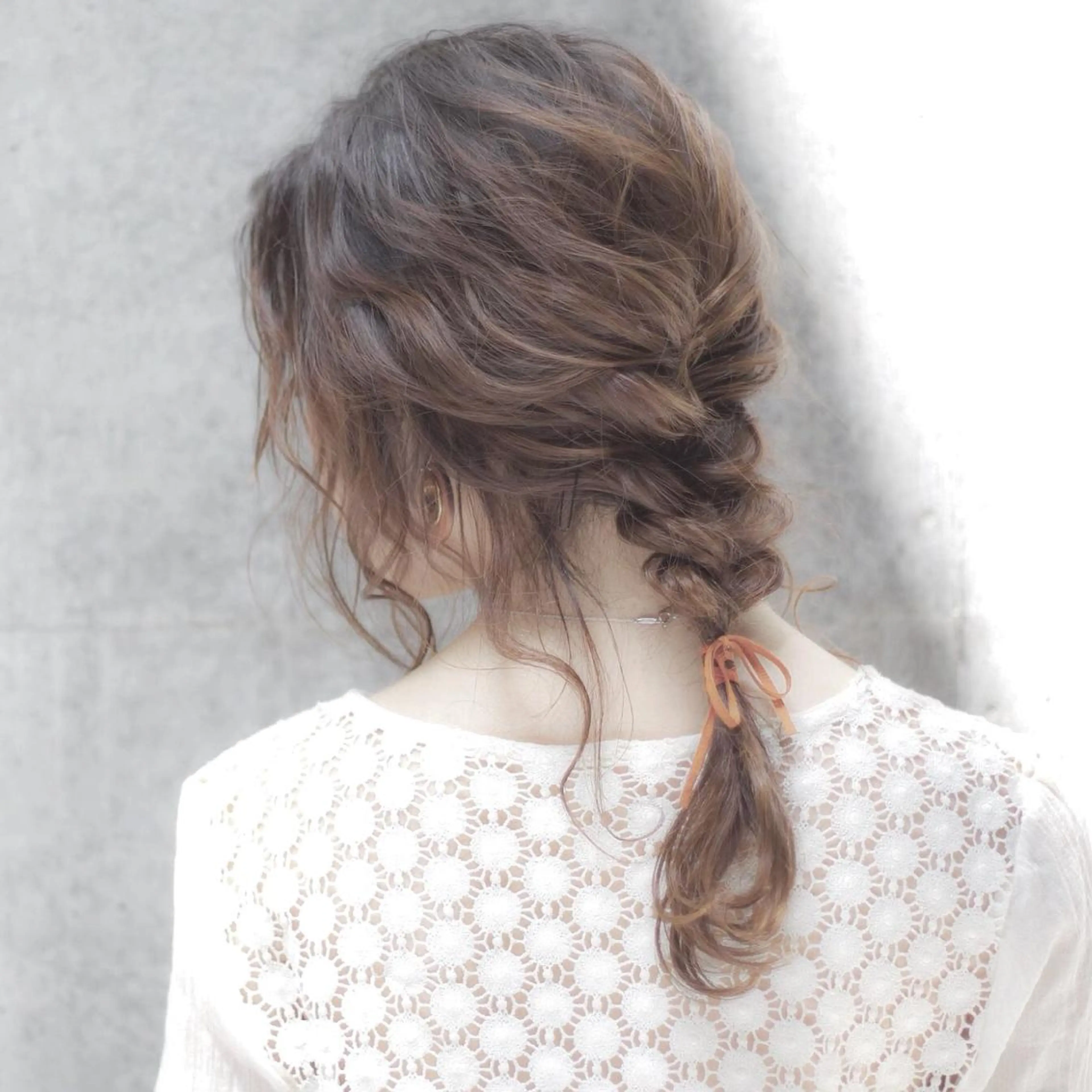 ヘアアレンジ ハリウッドブロウ LAID BACKの眉毛・アイブロウイメージ