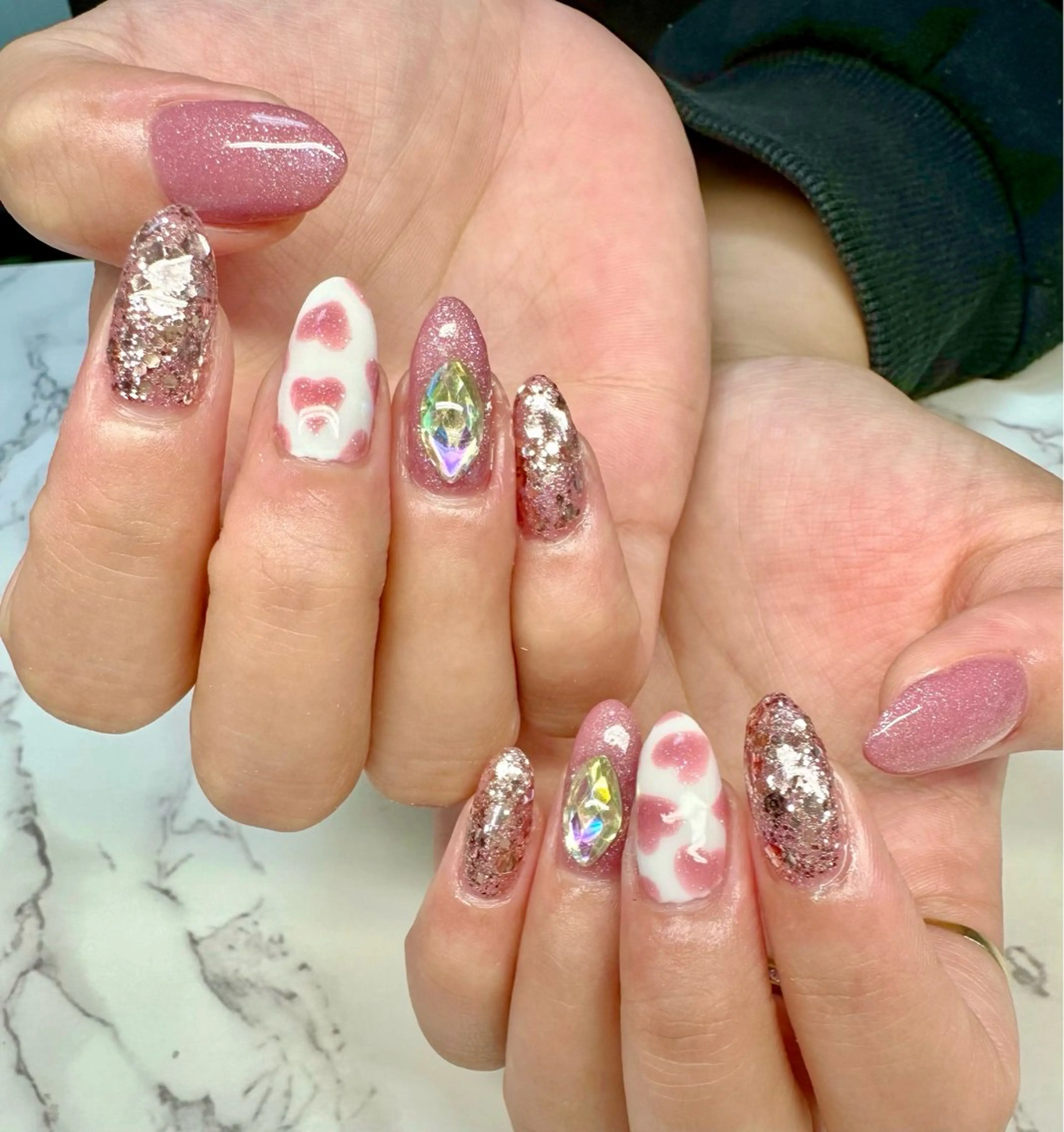 ネイル ハート キラキラネイル ラメ(グリッター) マグネットネイル ミラーネイル M.N_ nailのネイルデザイン