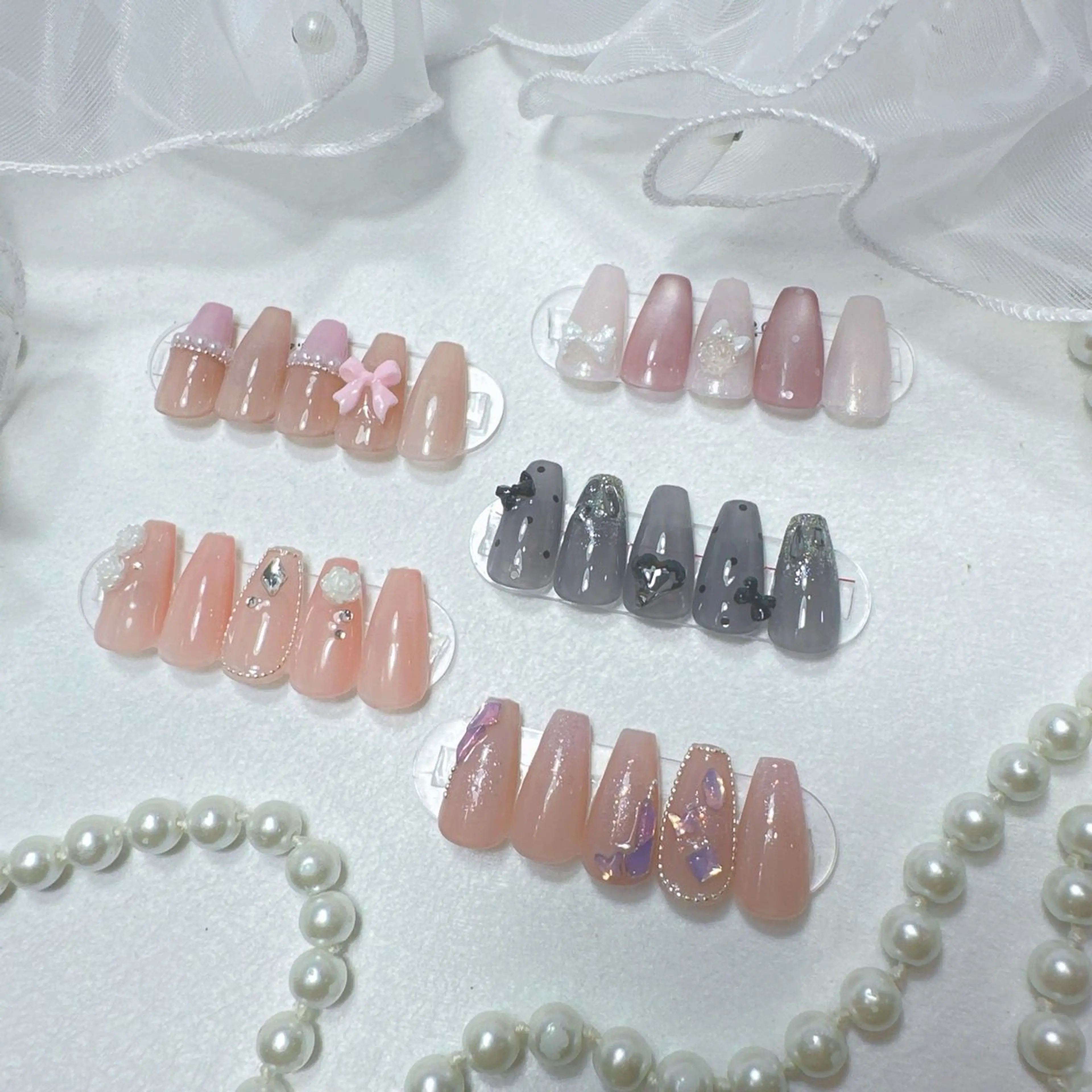 ネイル アートネイル フラッシュネイル フレンチネイル ジェルネイル ガラスフレンチ ハンドネイル You&Me Miyuのネイルデザイン