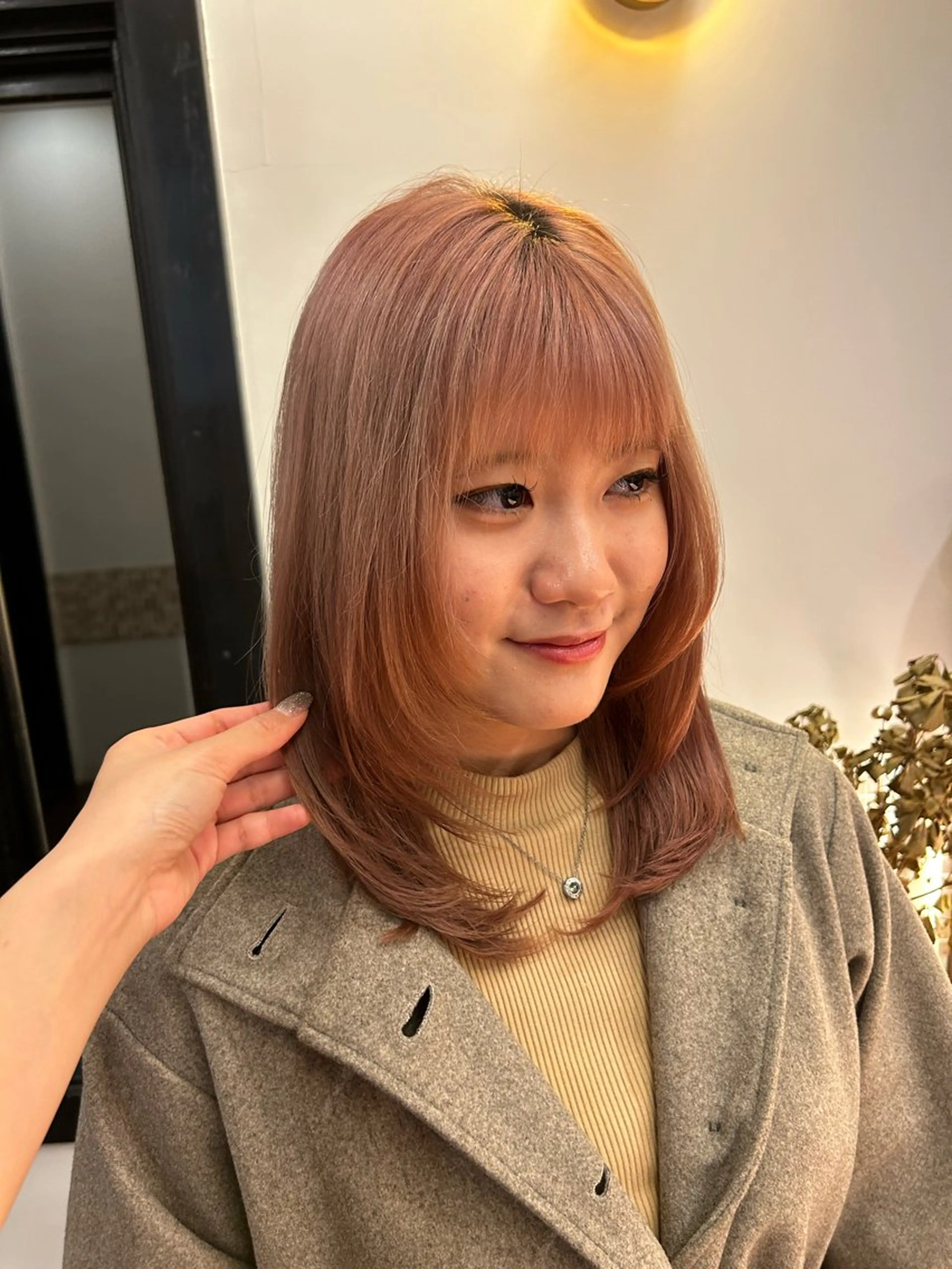 ミディアム 久保 璃々花のヘアスタイル