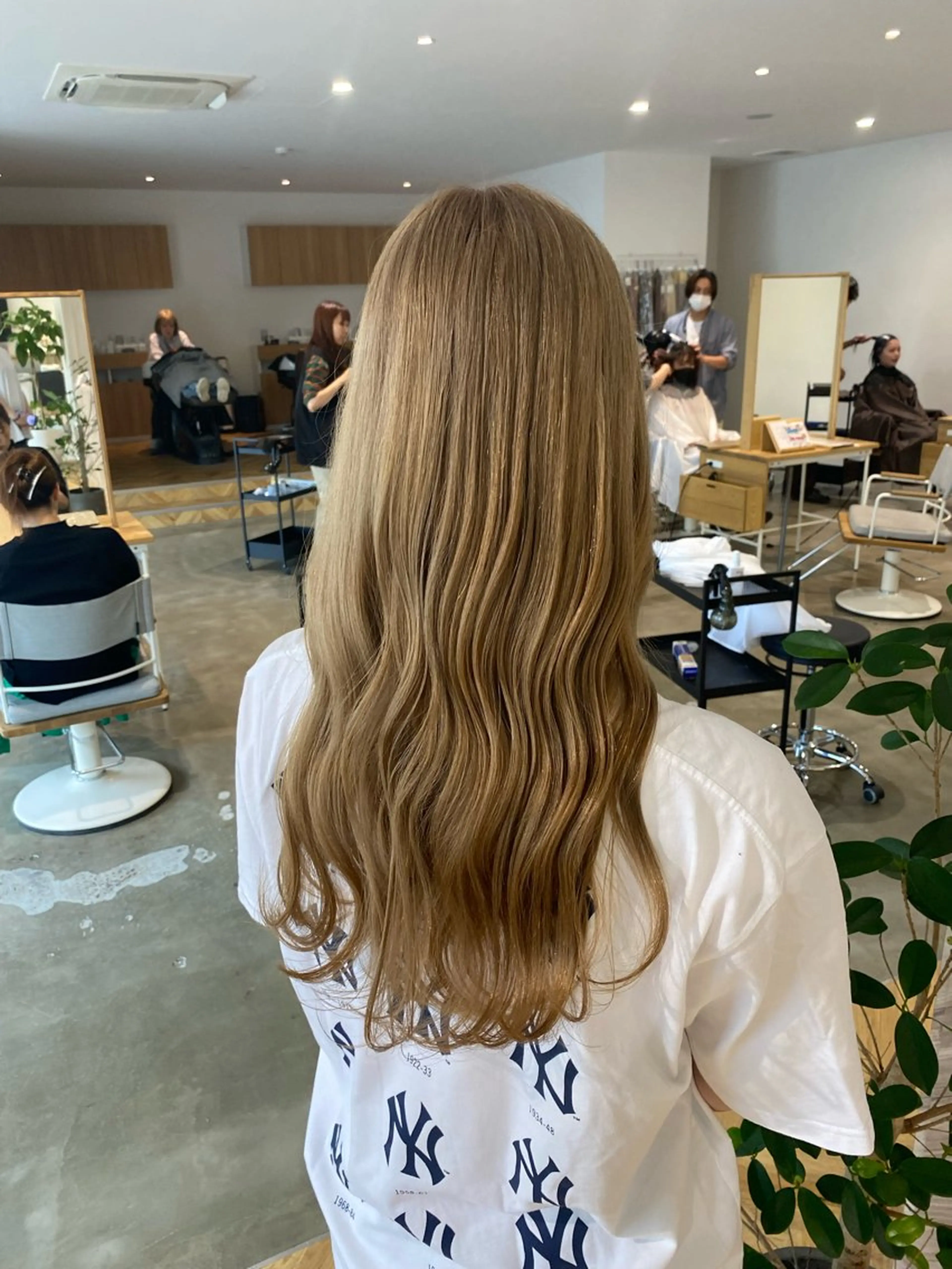 セミロング カラー ヘアカラー yate'/ Wカラー/小出捷也のヘアスタイル