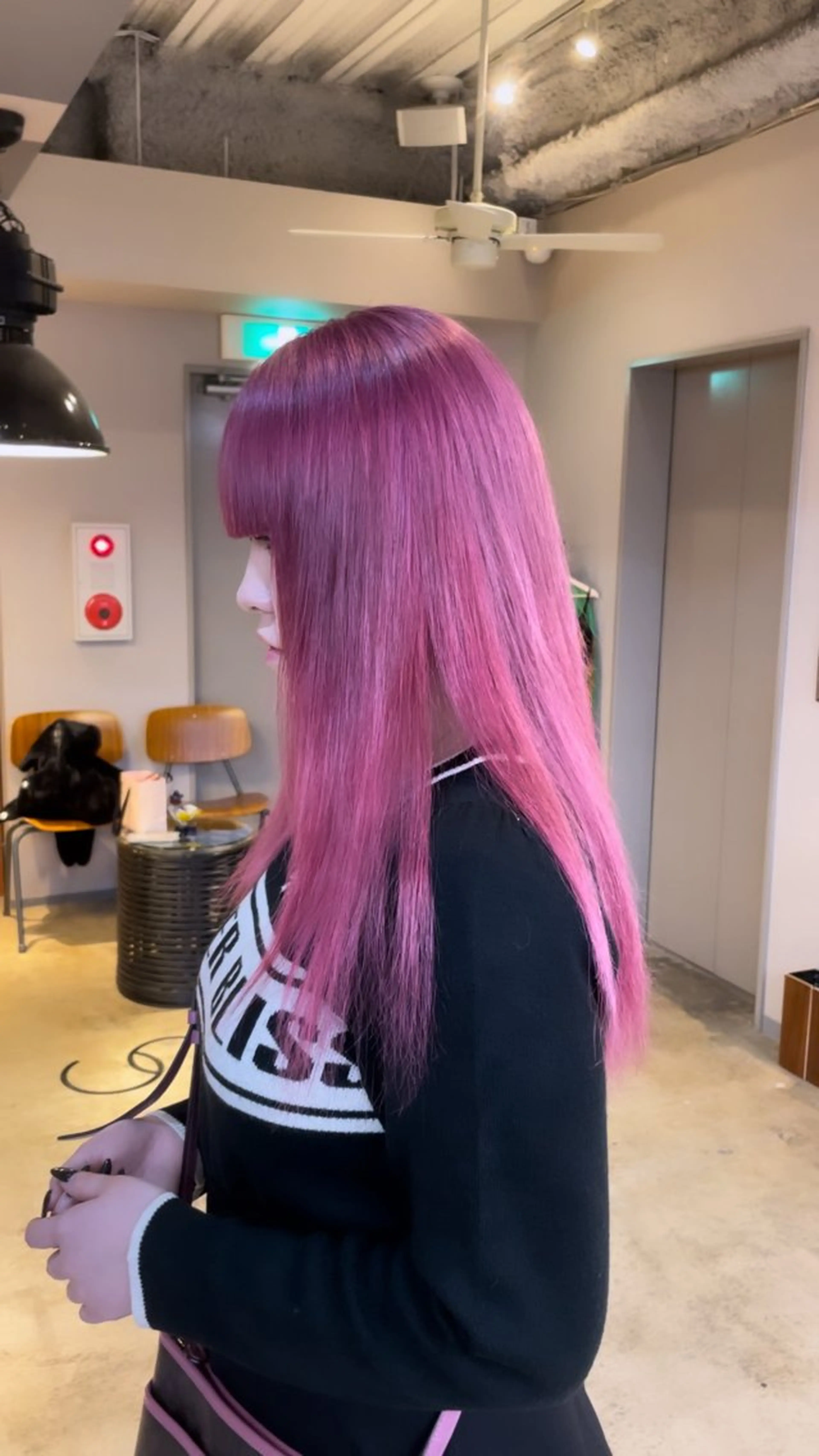 ロング カラー ピンクカラー ブリーチ矯正/ ブリーチ特化mikaのヘアスタイル