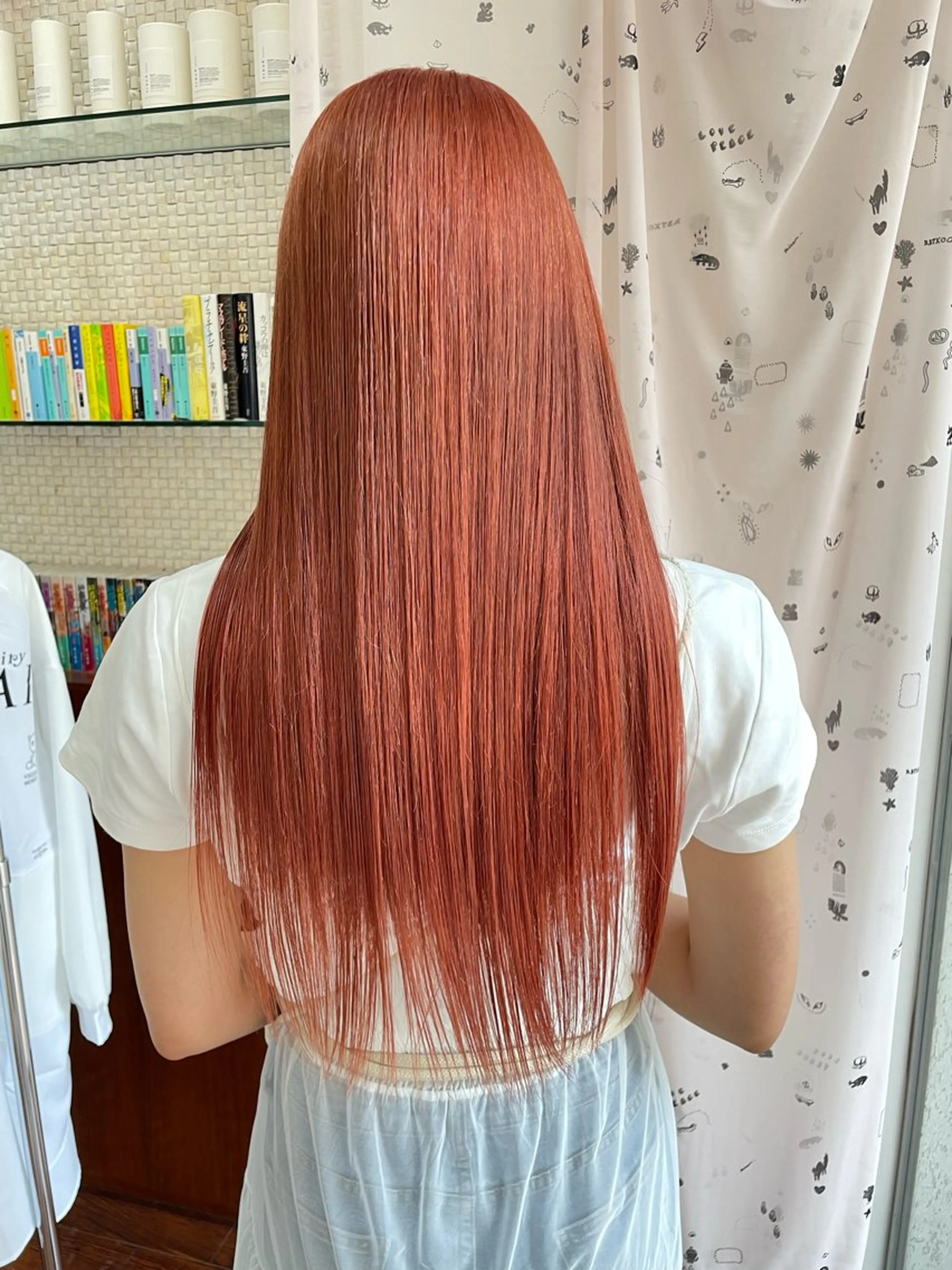 ロング カラー オレンジ ヘアカラー トリートメント CoCooN 店長 さのえみのヘアスタイル