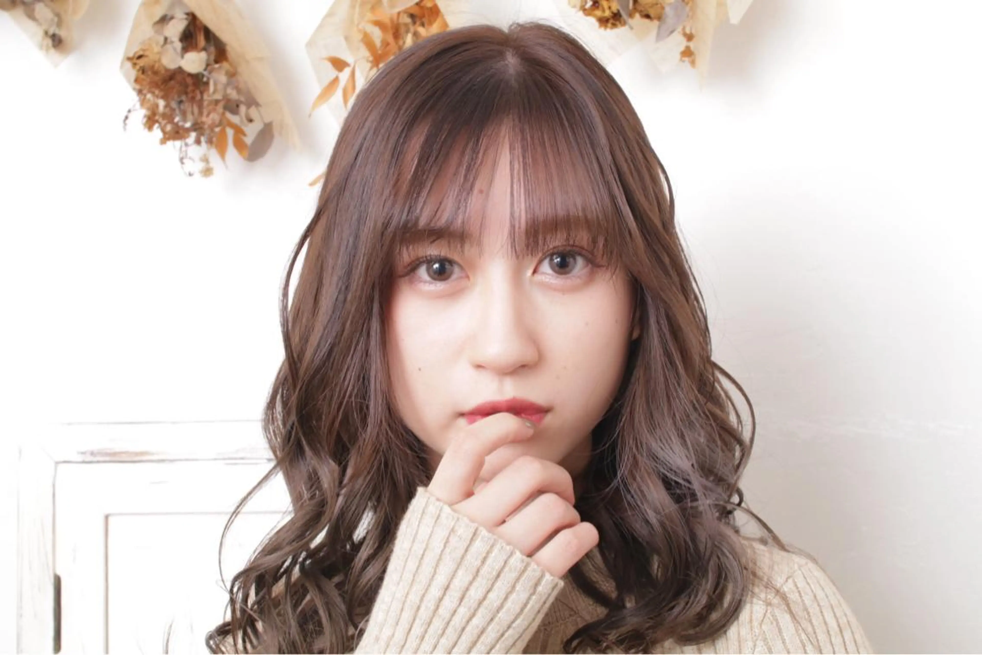 セミロング カラー パーマ ヘアアレンジ メンズ カット ヘアカラー トリートメント エクステ ヘアセット 推し活専用 【派手髪】飯野ゆかりのヘアスタイル