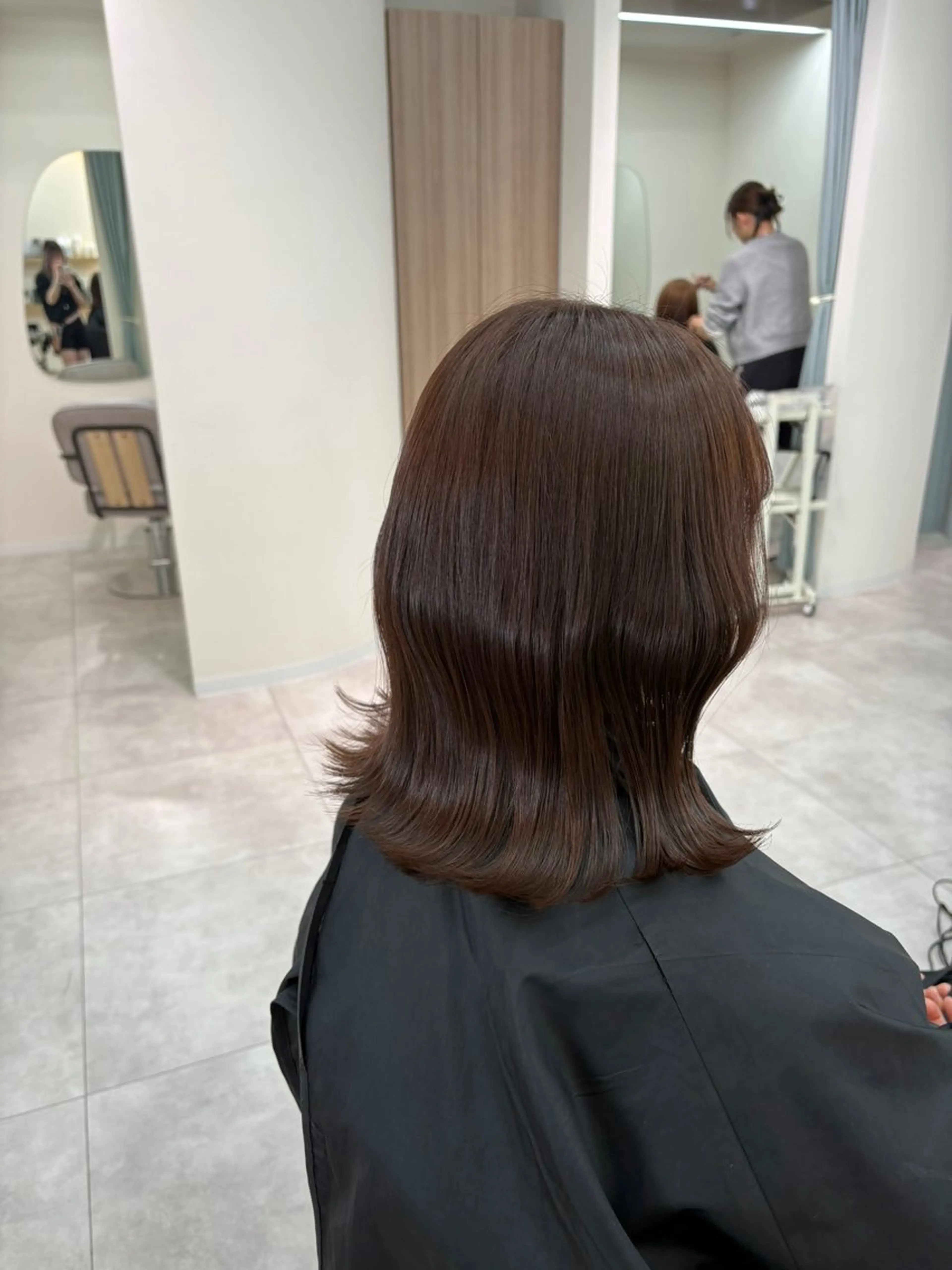 ミディアム newi広島／ Ririのヘアスタイル