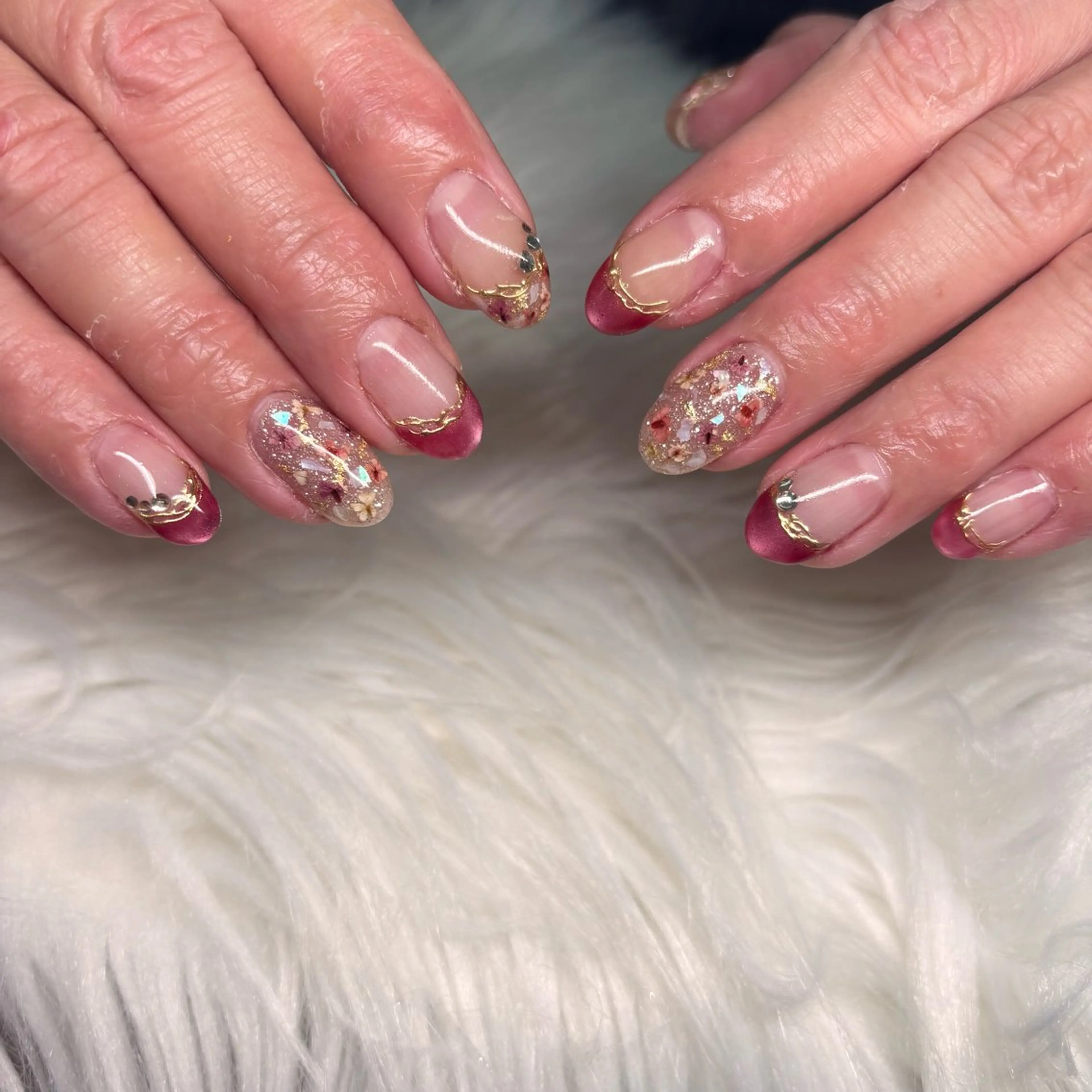 ネイル フラワーネイル 春ネイル ハンドネイル RE💟N.NAIL ラテン系お姉さんのネイルデザイン