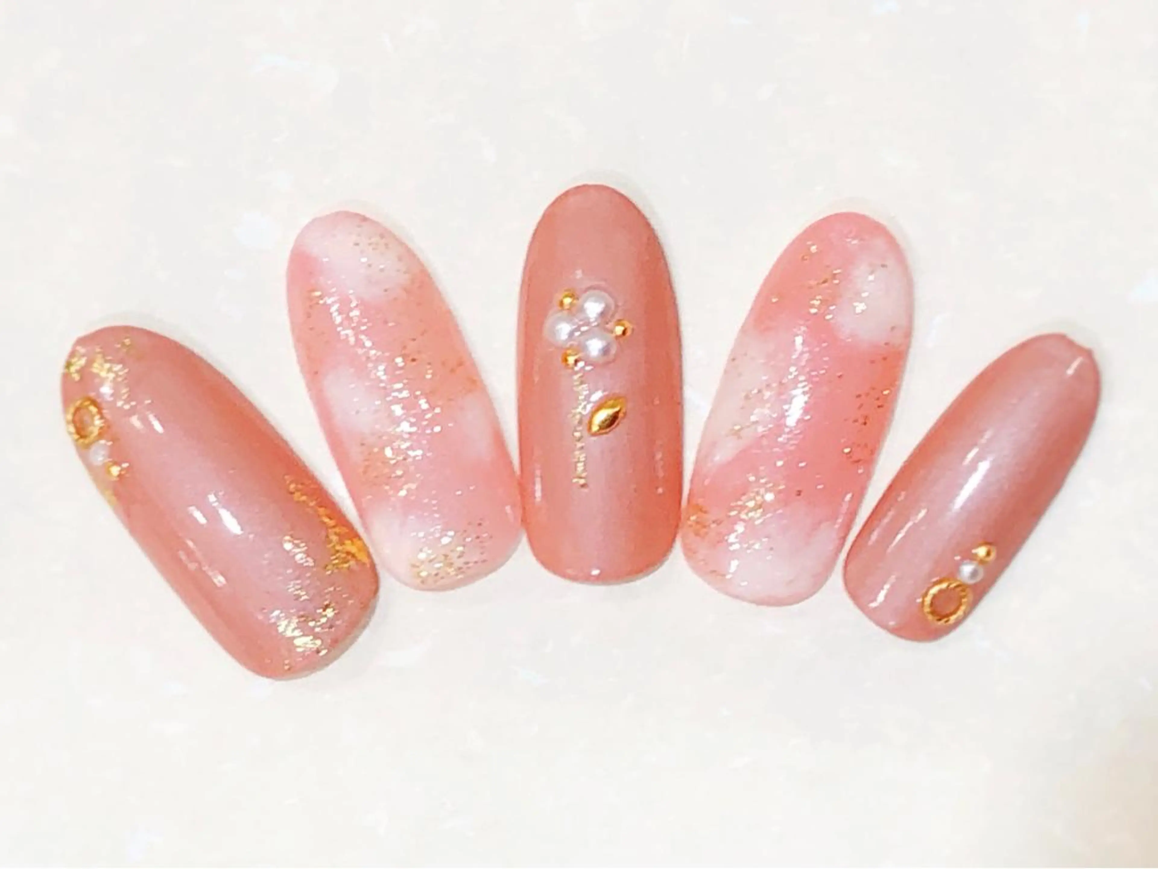 ネイル ゴールド ピンク 春ネイル ストーンネイル CITRON NAIL💅練習生のネイルデザイン