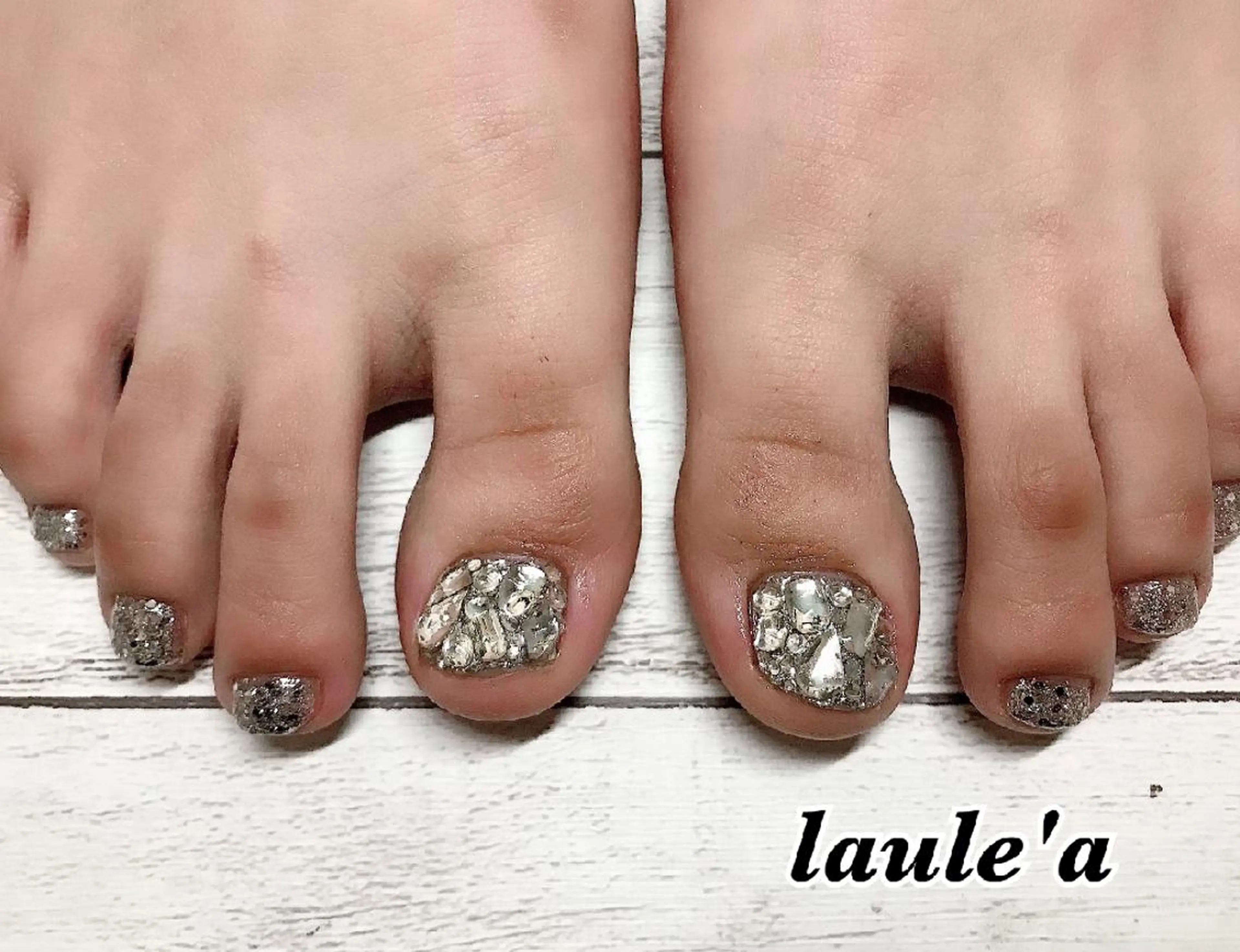 ネイル フットネイル Rグループ felizのネイルデザイン