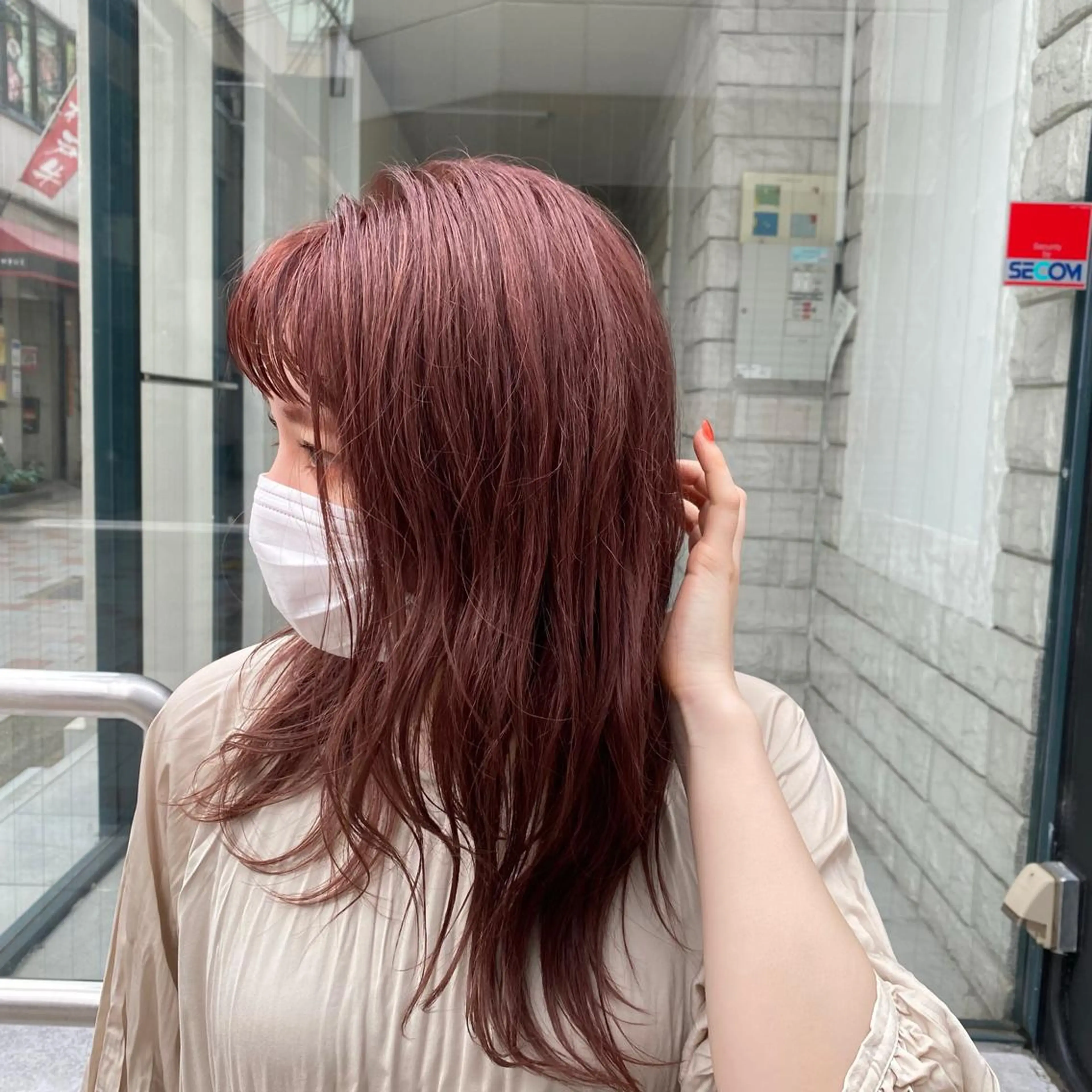 カラー 長田 唯のヘアスタイル