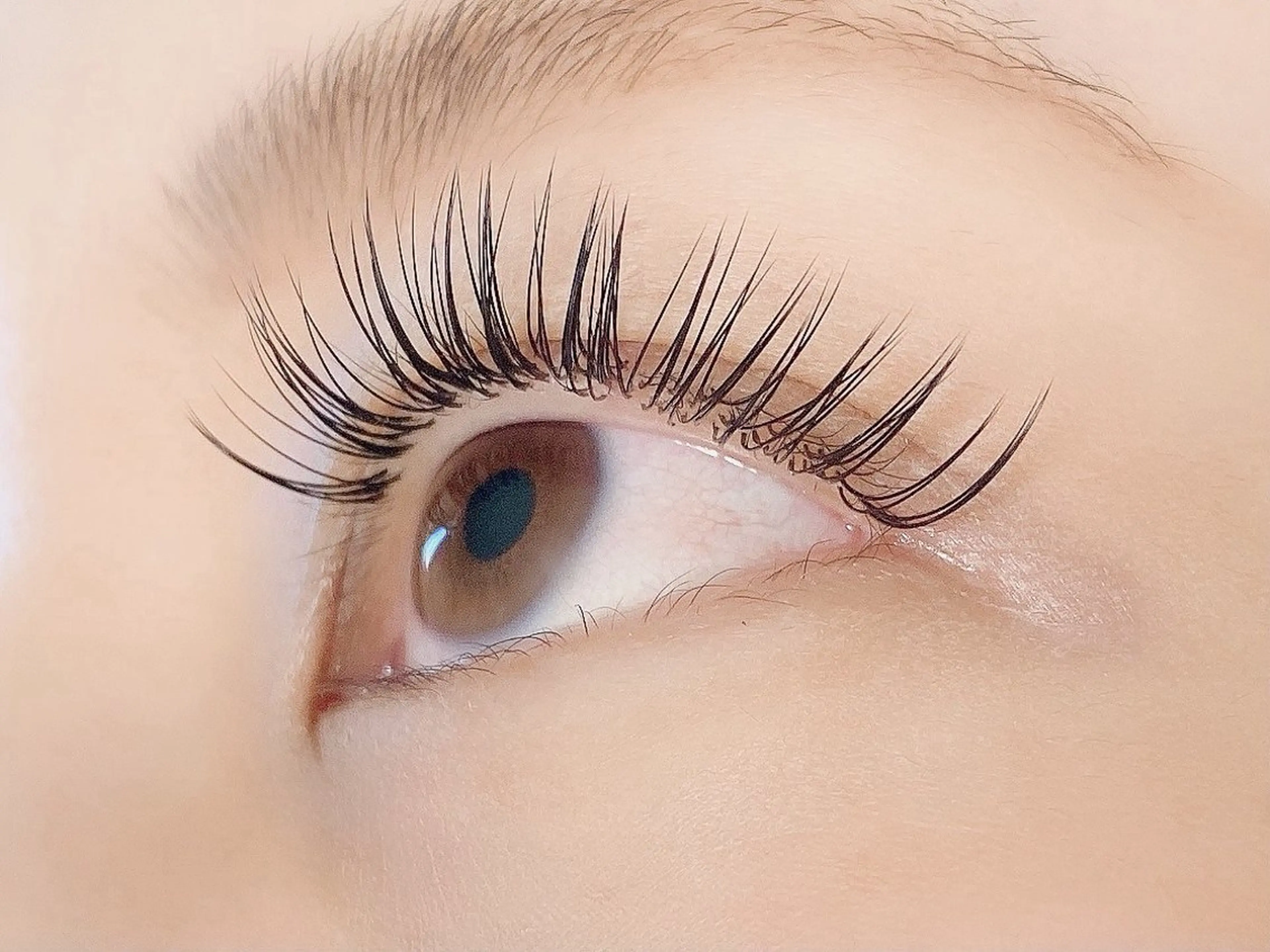 マツエク・マツパ eyelash＆nailstudio BeautyA×Re:NaiL所属・アイリスト SAITOのマツエク・マツパデザイン