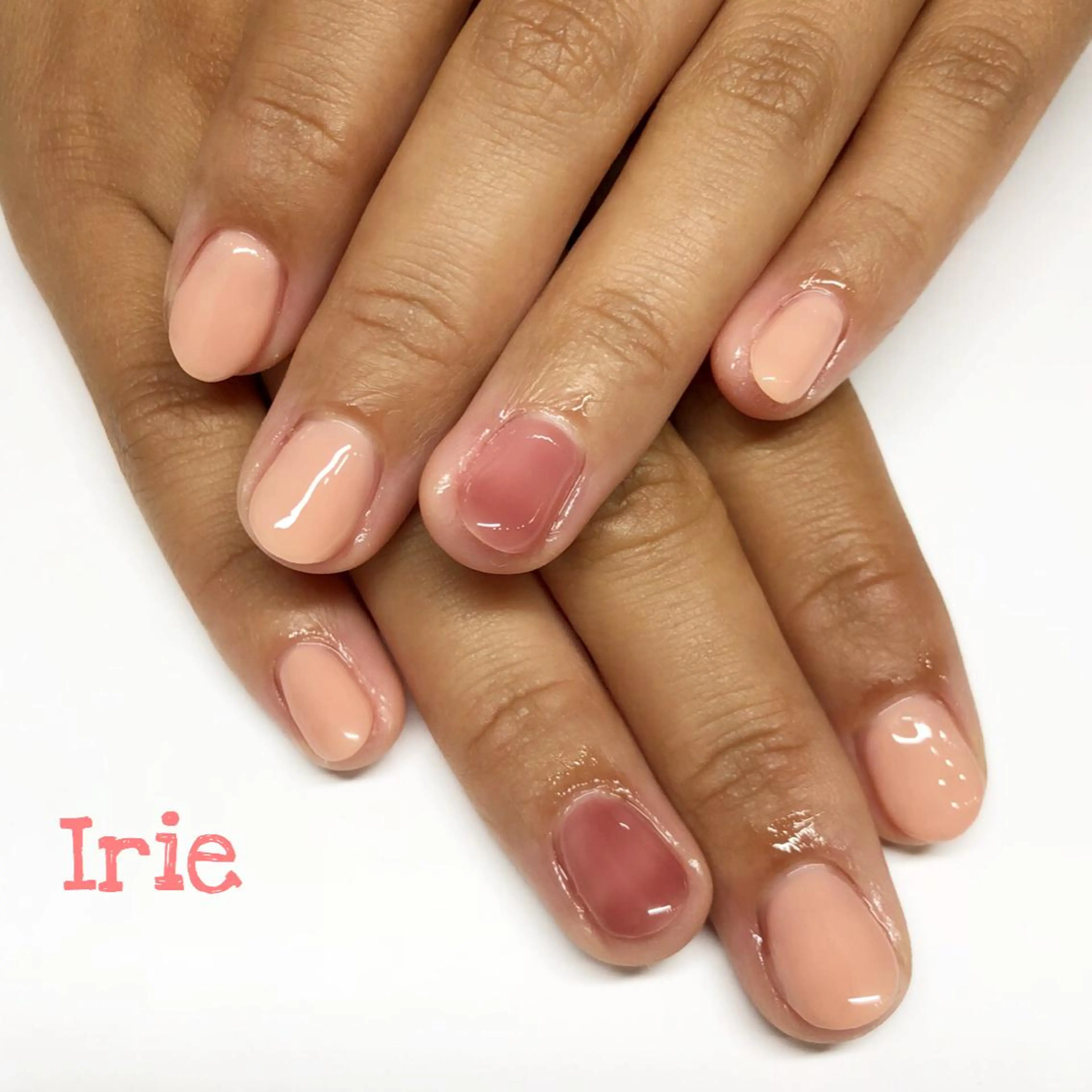 ネイル ハンドネイル ハンドケア Hair salon Irie所属・與儀 知佳のネイルデザイン