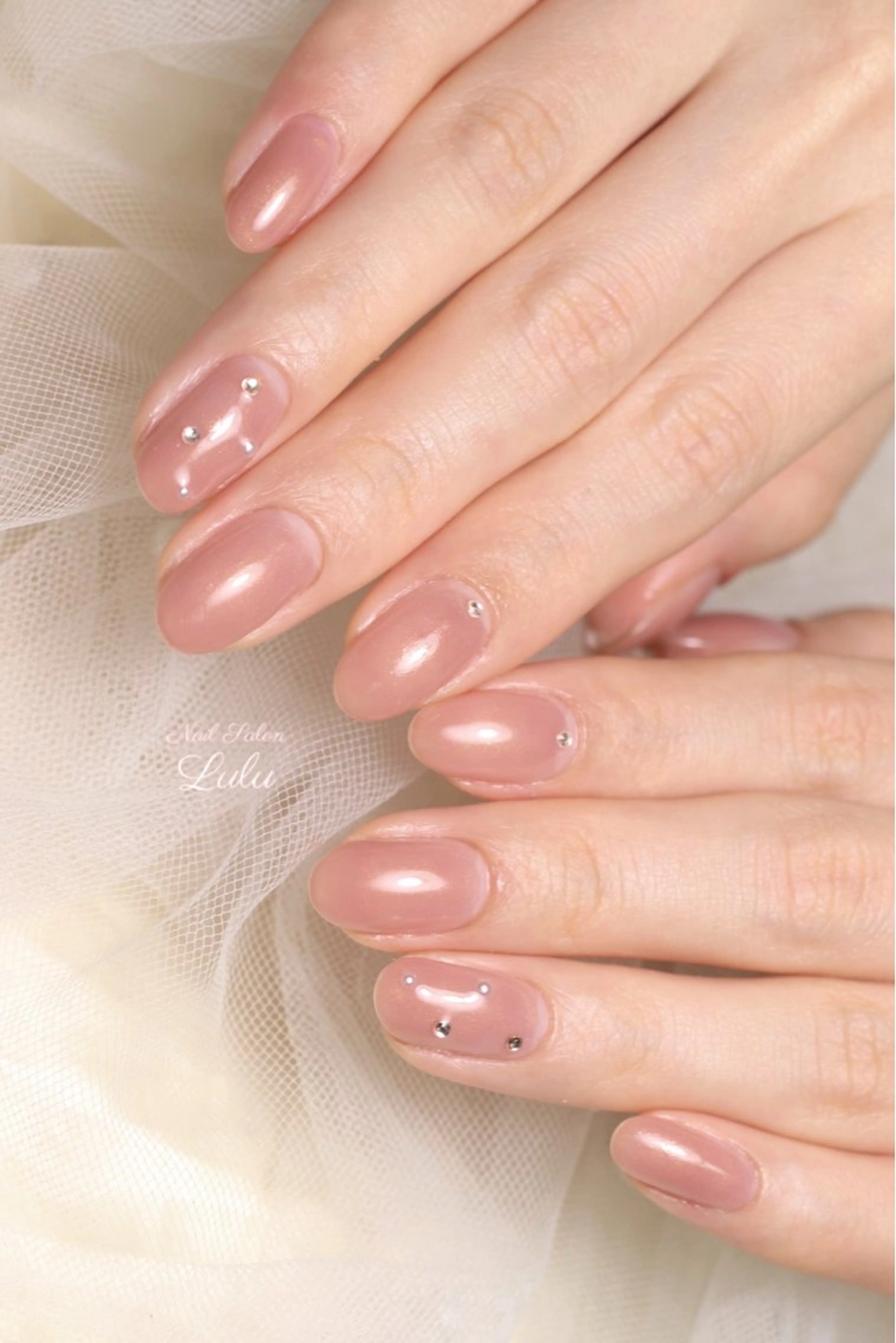 ネイル ハンドネイル Lulu nail salon 南堀江店所属・西村 あやかのネイルデザイン