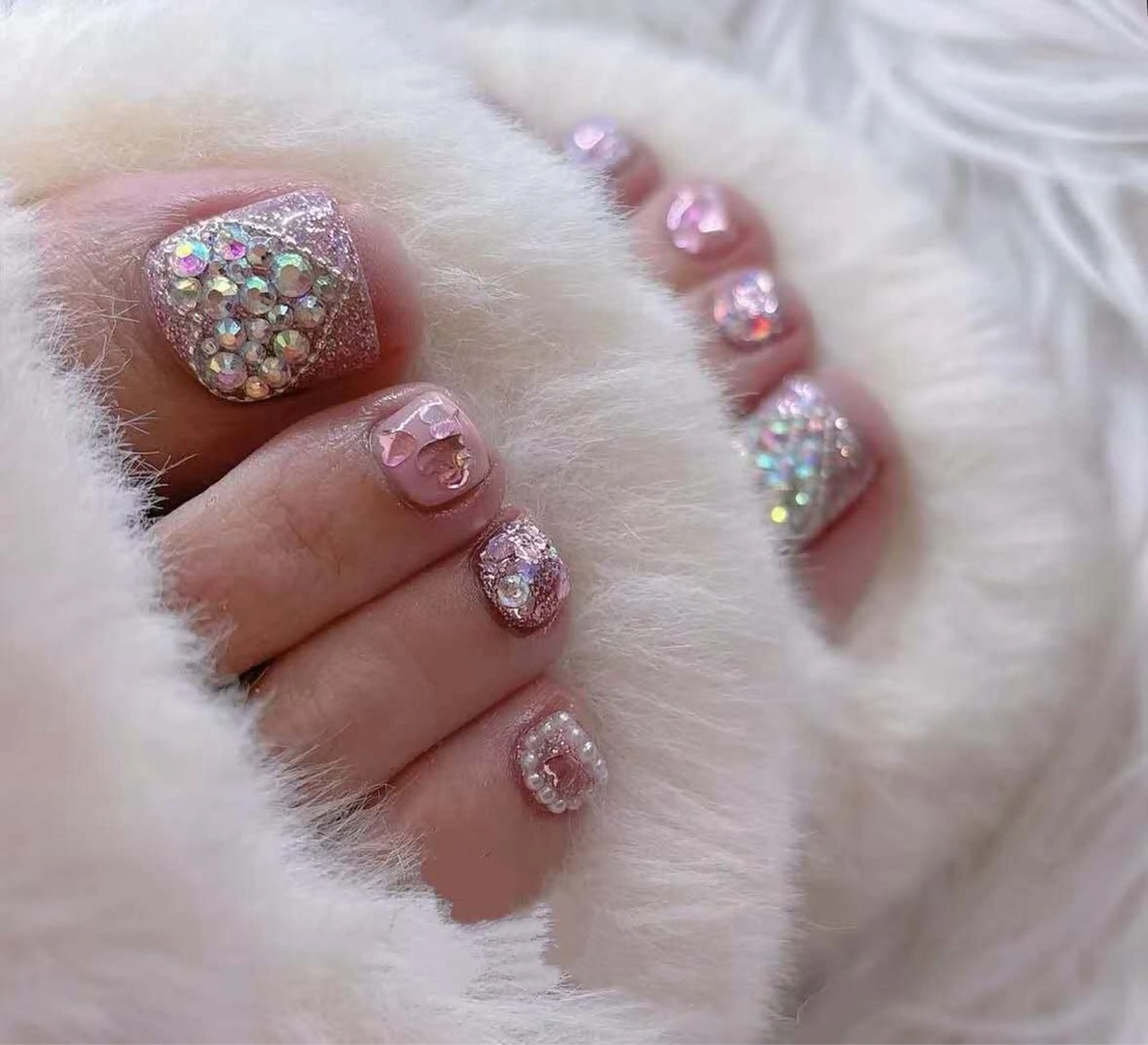 ネイル オーロラネイル フラワーネイル フットネイル フレンチネイル ジェルネイル フットネイル 相沢 さやかのネイルデザイン