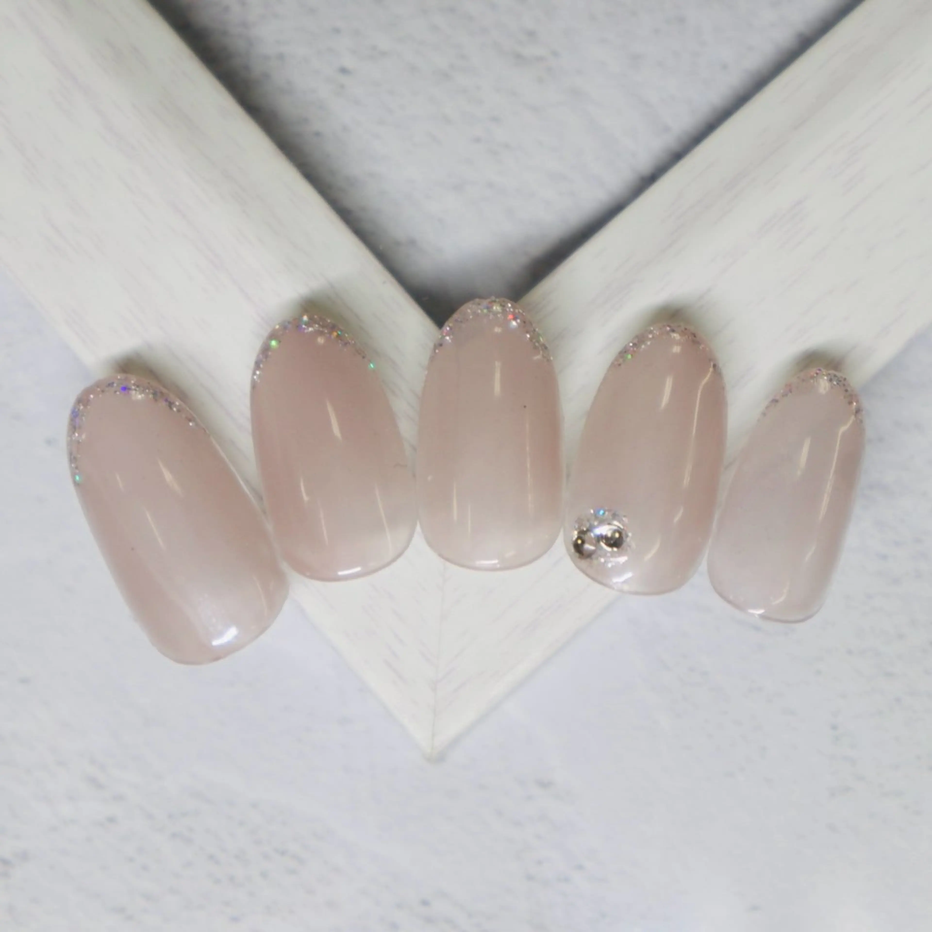 ネイル L‘ねいる 江坂店 エルネイルエサカテンのネイルデザイン