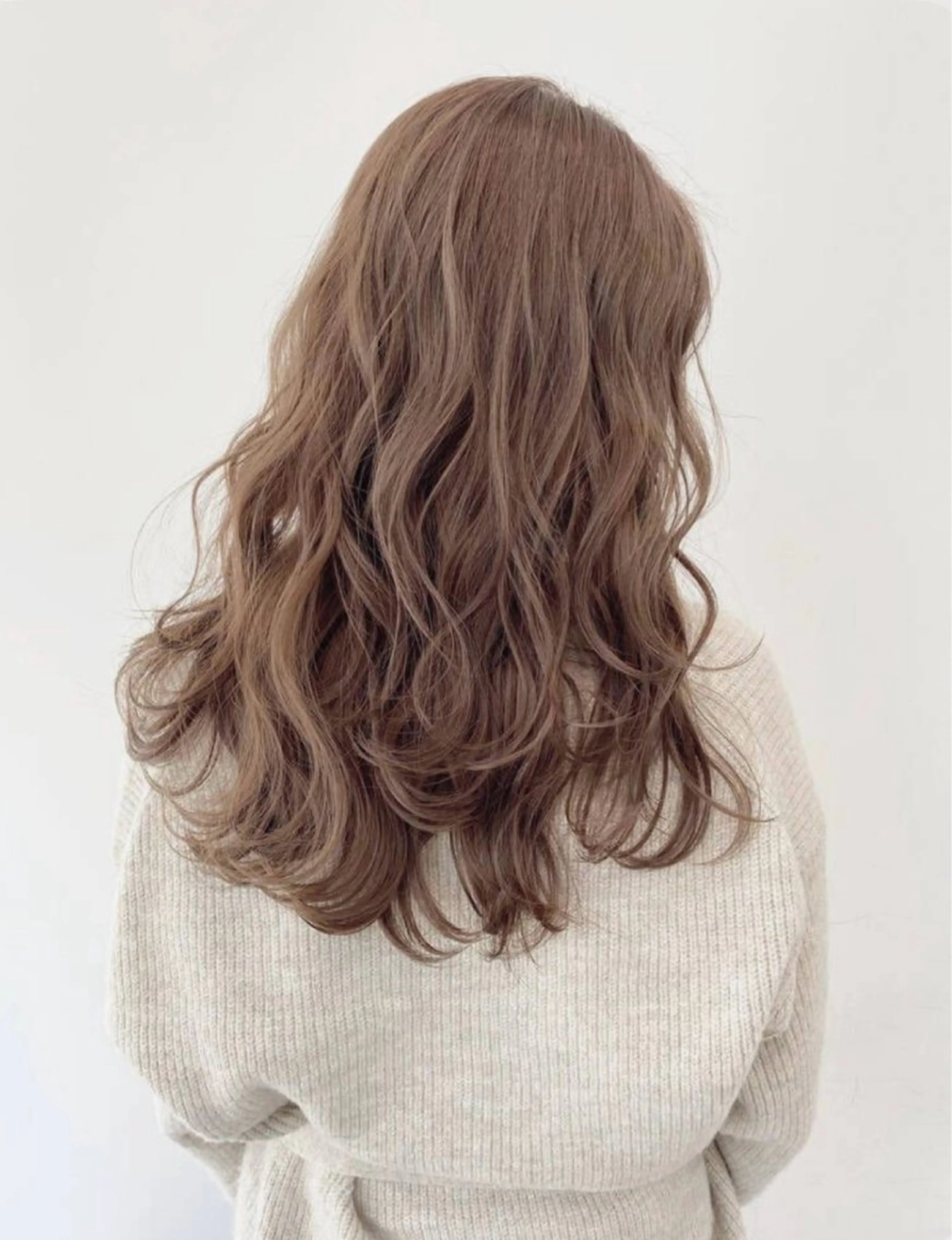 ロング 山口 虹羽のヘアスタイル