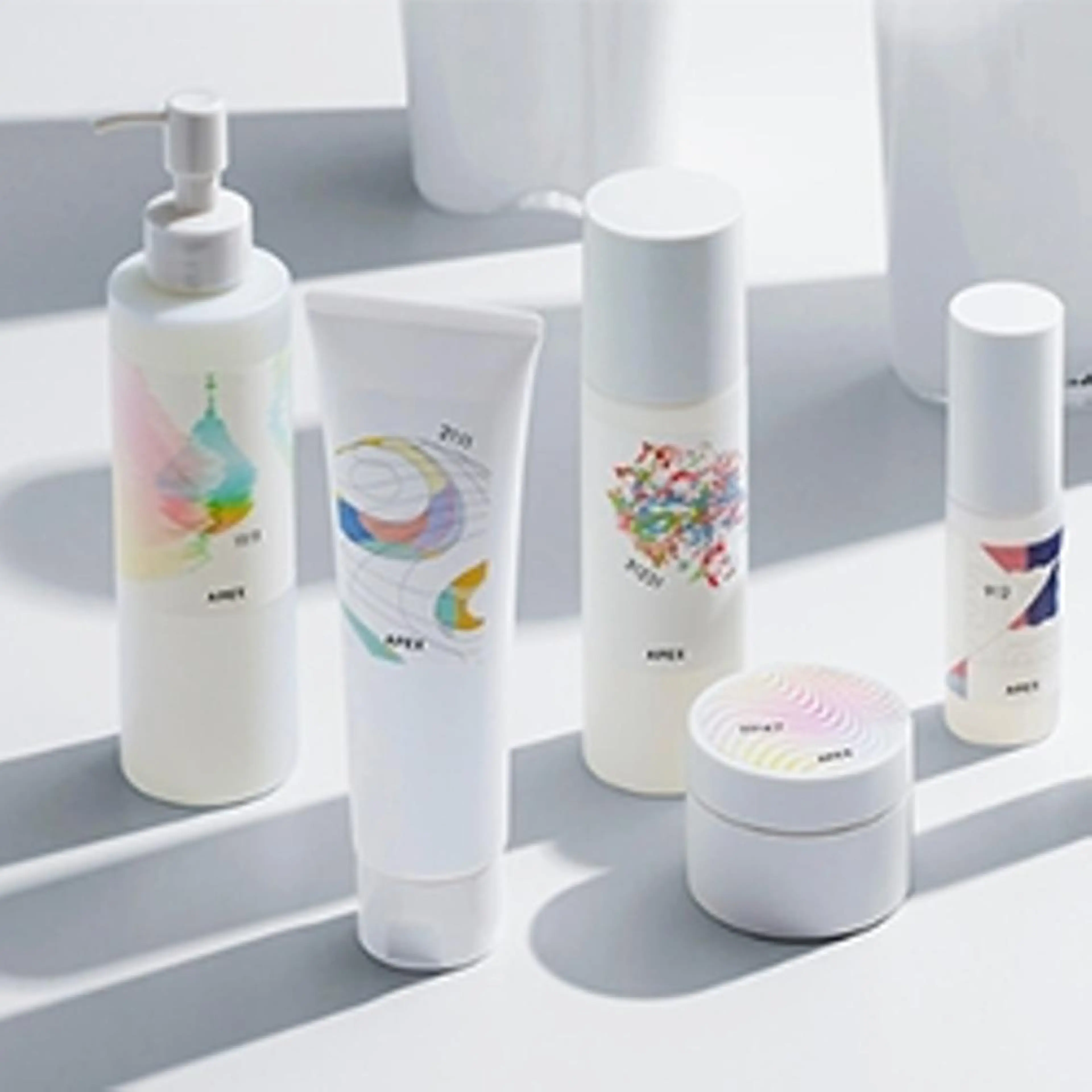 ミニモ再来店限定💐短期集中エステプラン🍀肌分析による1ヶ月スキンケアトライアルット付き🍀フェイシャルマッサージ2回の写真