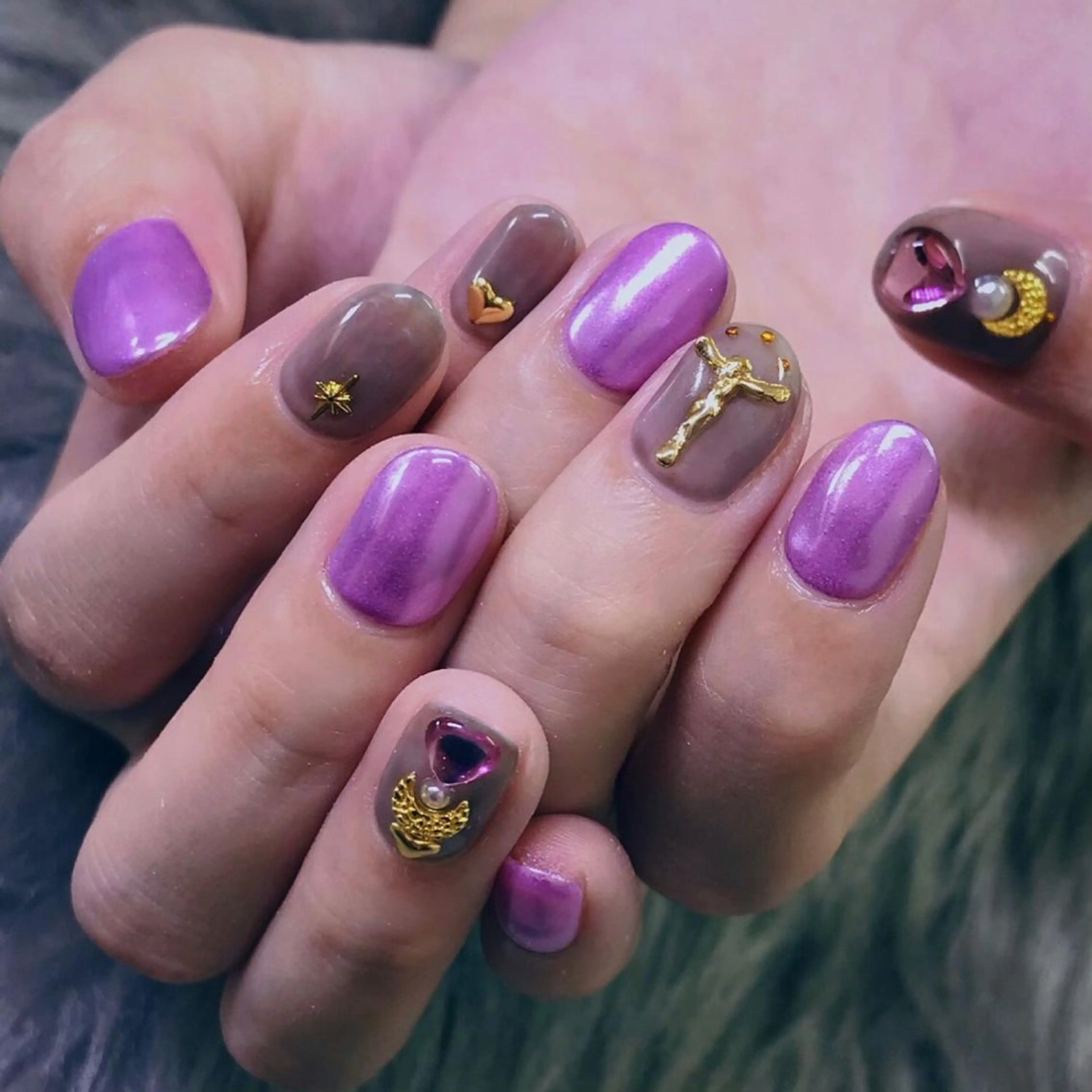 ネイル NOIROUGE所属・NOI ROUGEのネイルデザイン