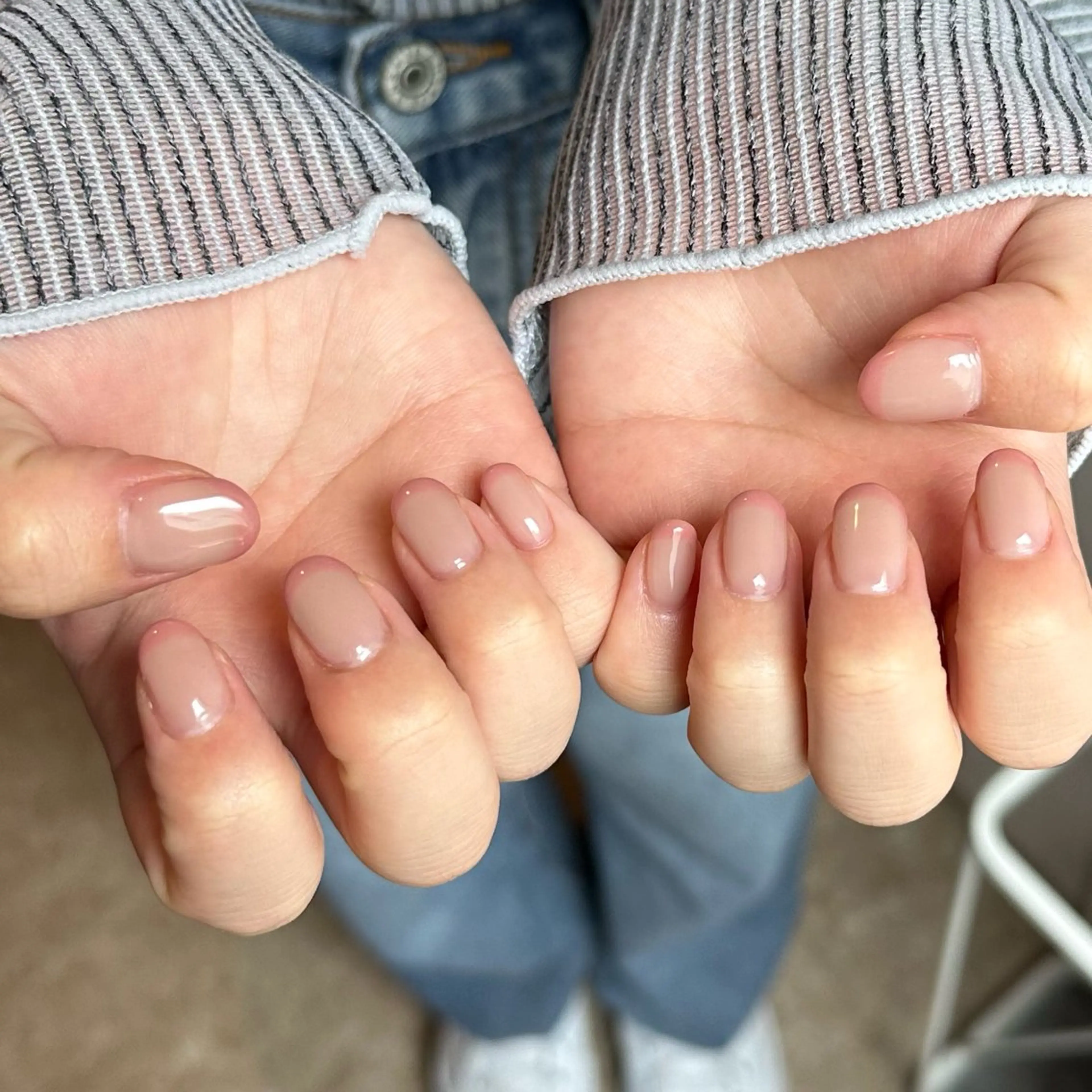 ネイル フレンチネイル ワンカラーネイル scré as Ételのネイルデザイン