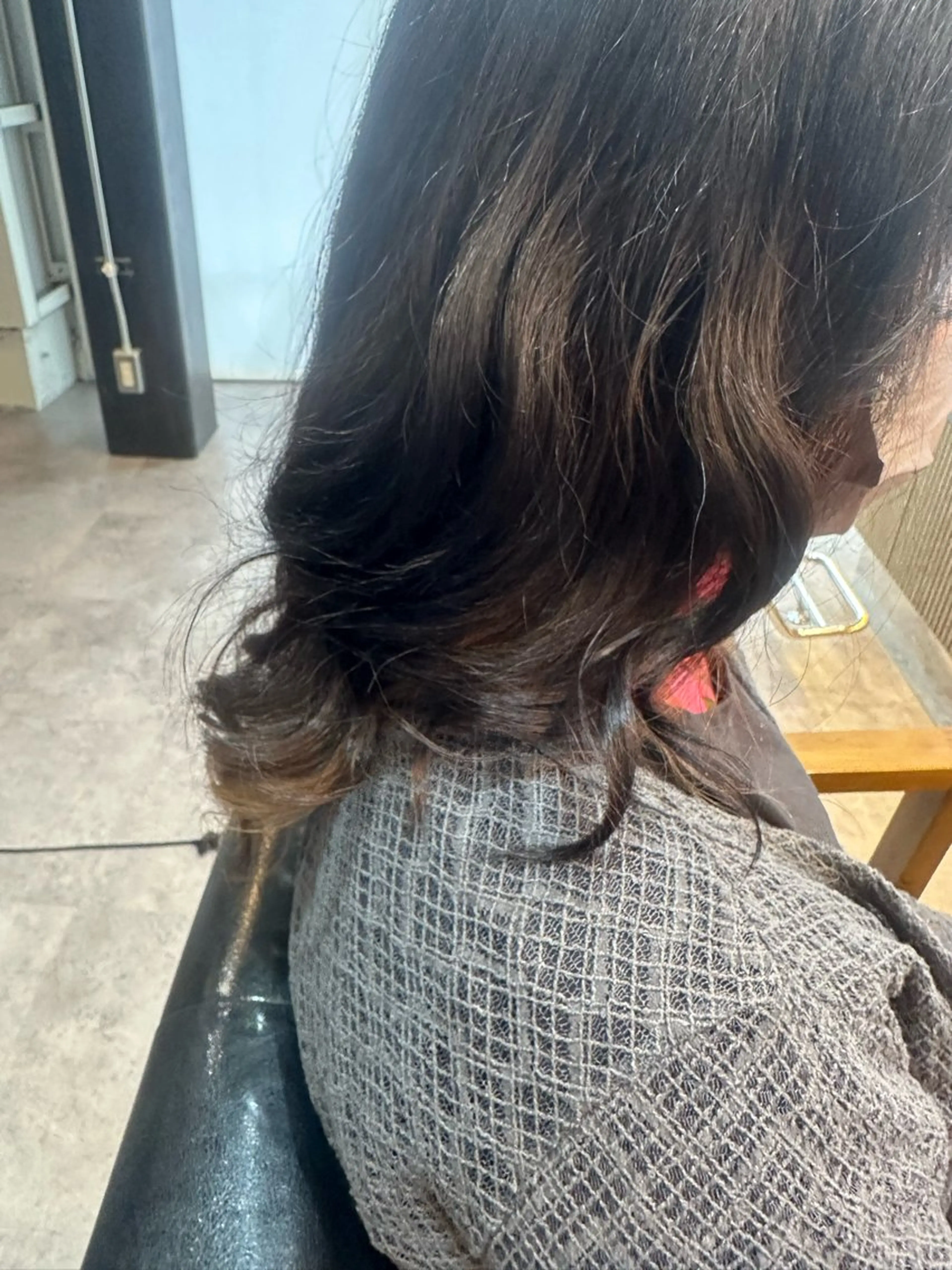 セミロング ヘアカラー Agu まゆかのヘアスタイル