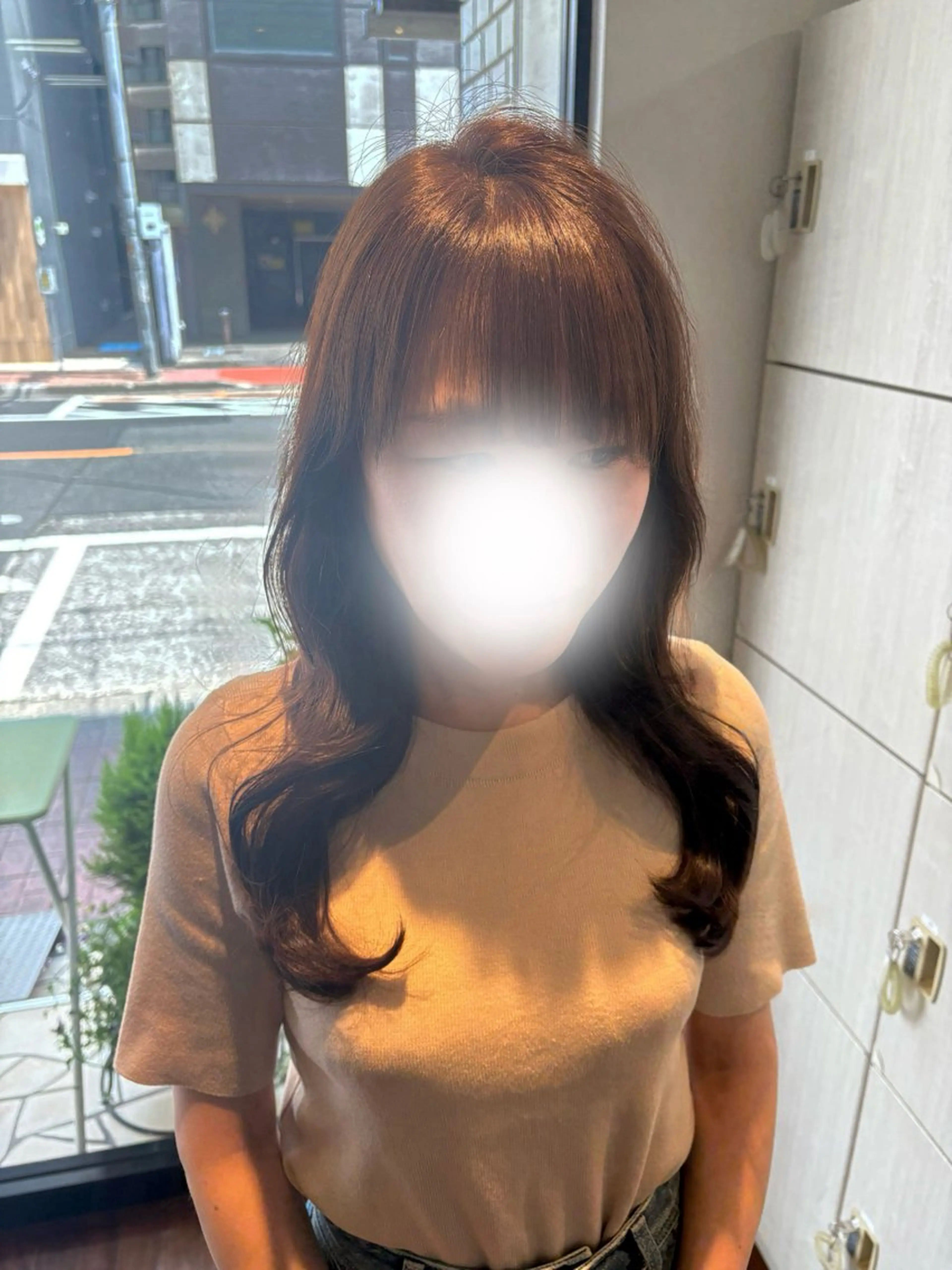 セミロング 熊田 秀佳のヘアスタイル