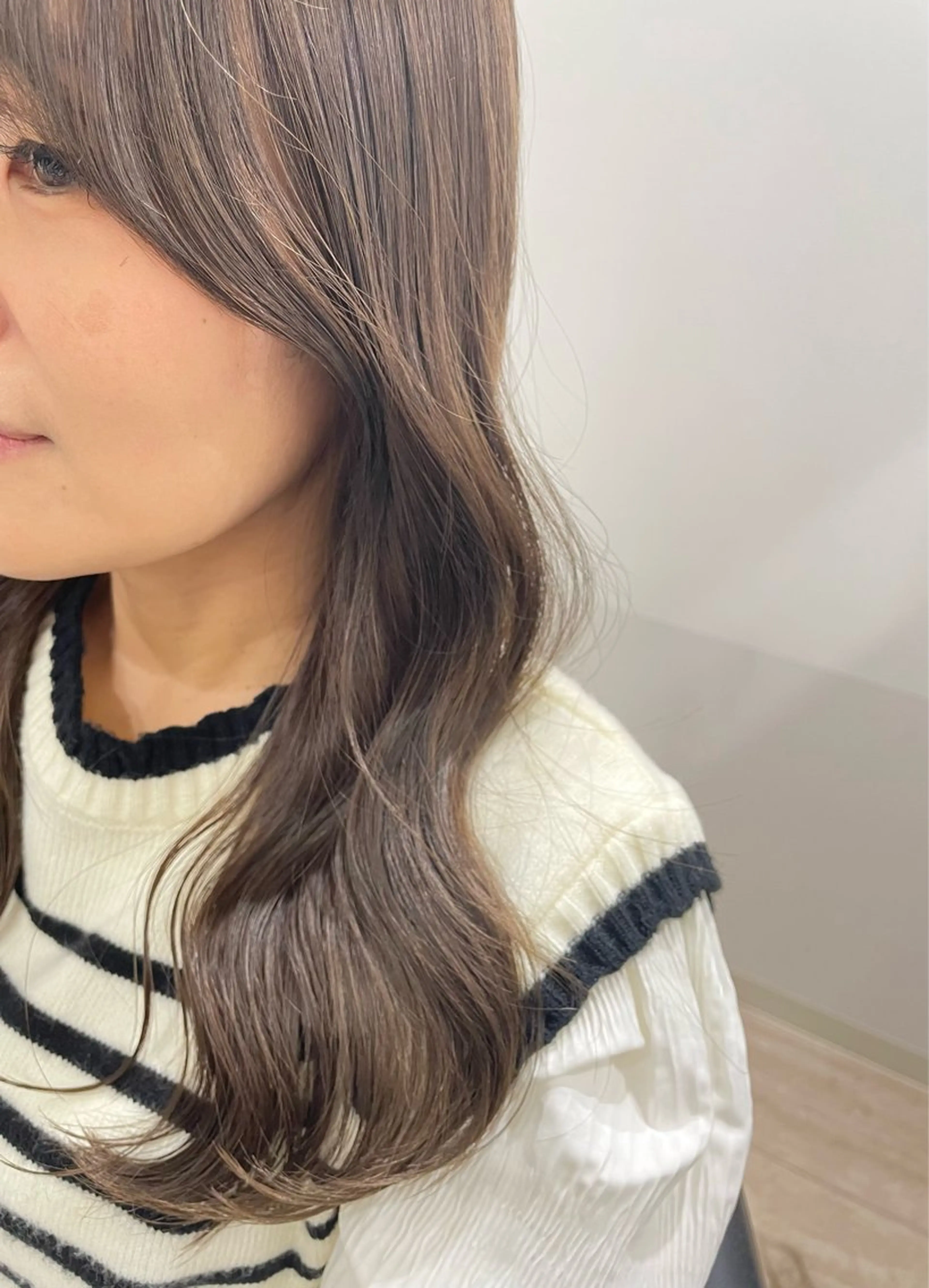 ロング カラー 透明感カラー 韓国風ヘア カット ヘアカラー トリートメント 川面 皓平のヘアスタイル