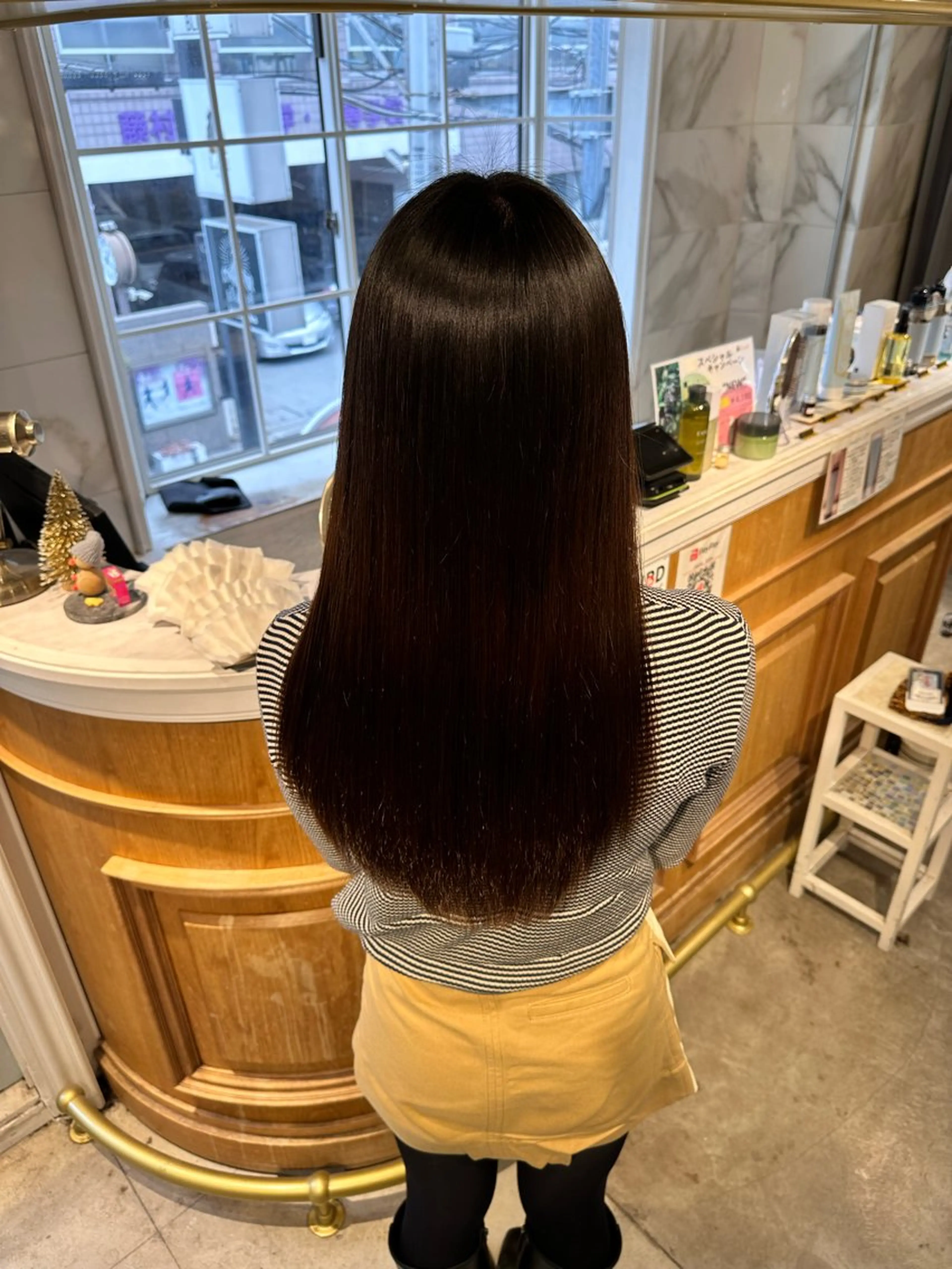 セミロング カット トリートメント 艶髪/縮毛矯正 /髪質改善千田大地のヘアスタイル