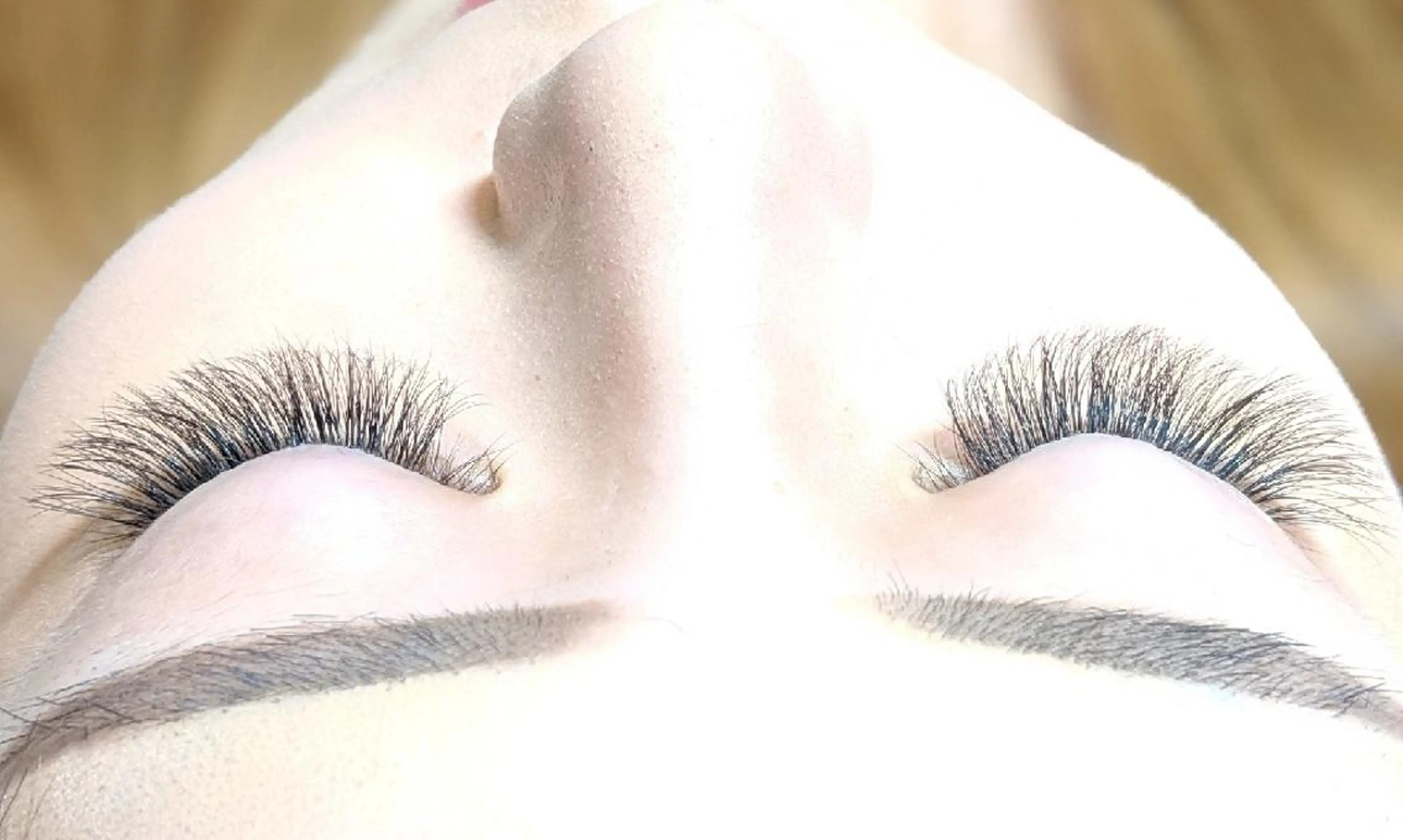 マツエク・マツパ 目尻長め ボリュームラッシュ 佐野 亜祐梨のマツエク・マツパデザイン