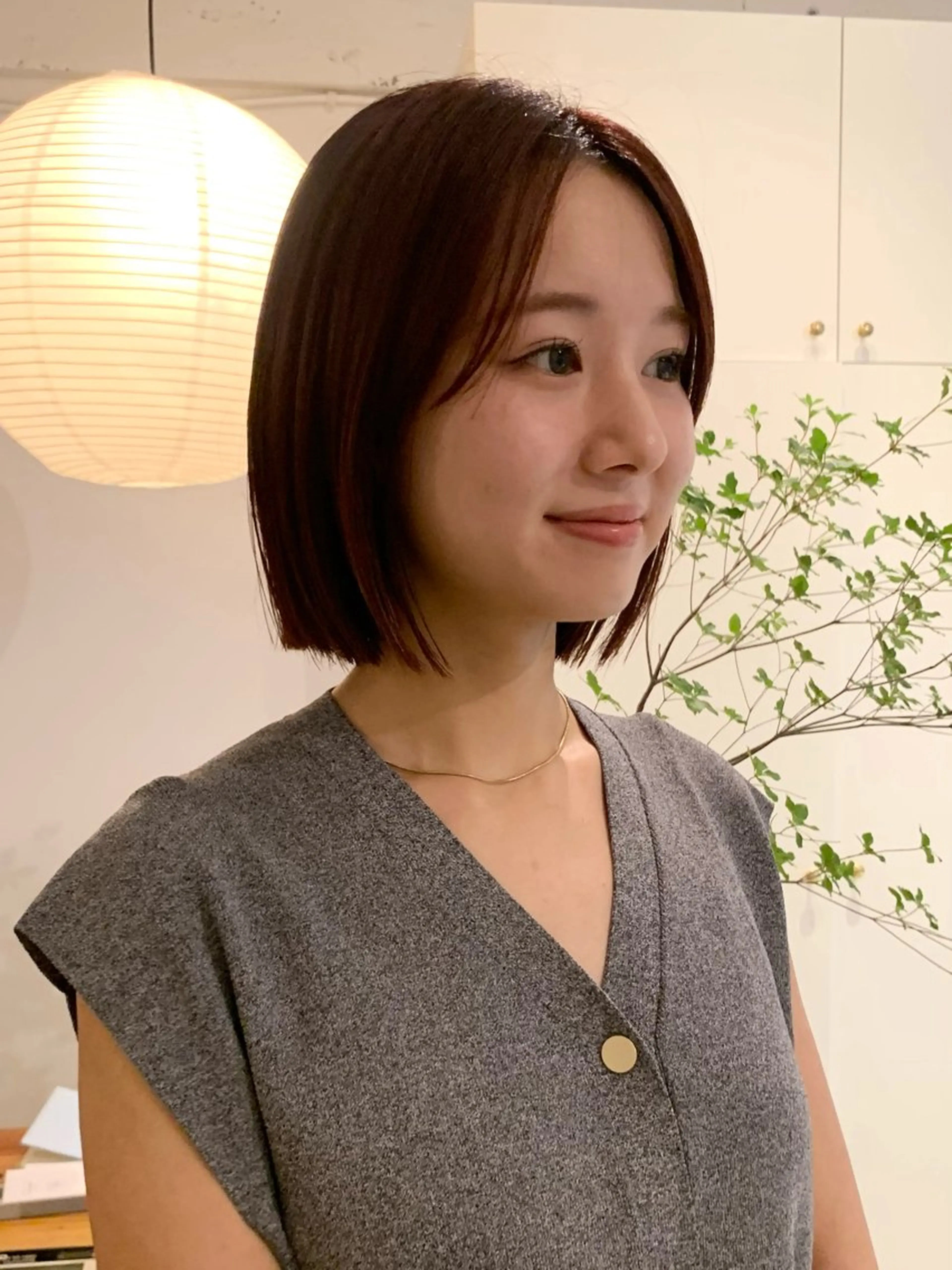 ショート カラー レッドカラー ボブ カット ヘアカラー トリートメント 落合希 Olivebeigeのヘアスタイル