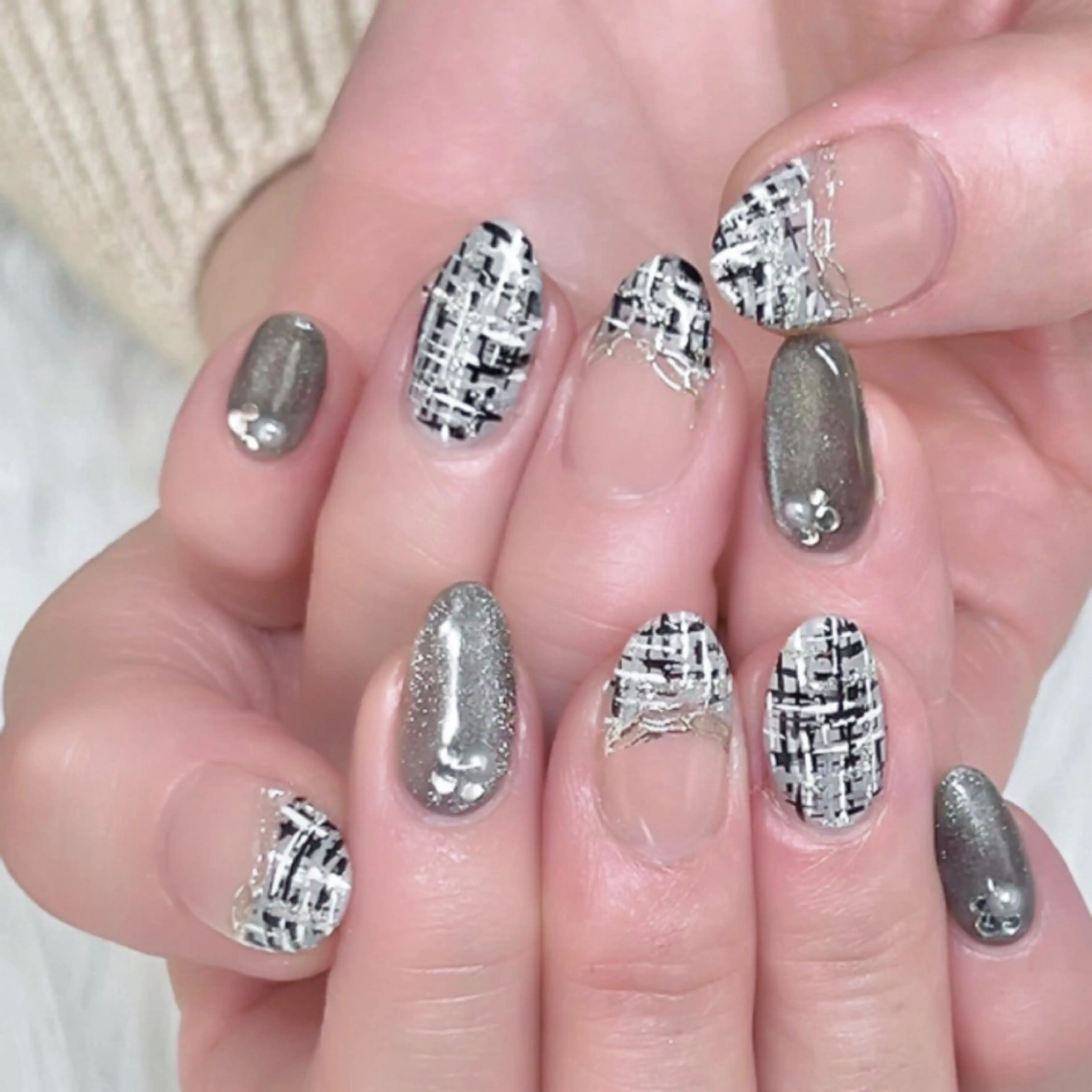 ネイル オーロラネイル ジェルネイル ガーリー ハート ホログラムネイル 🎀池袋heart nail🎀のネイルデザイン